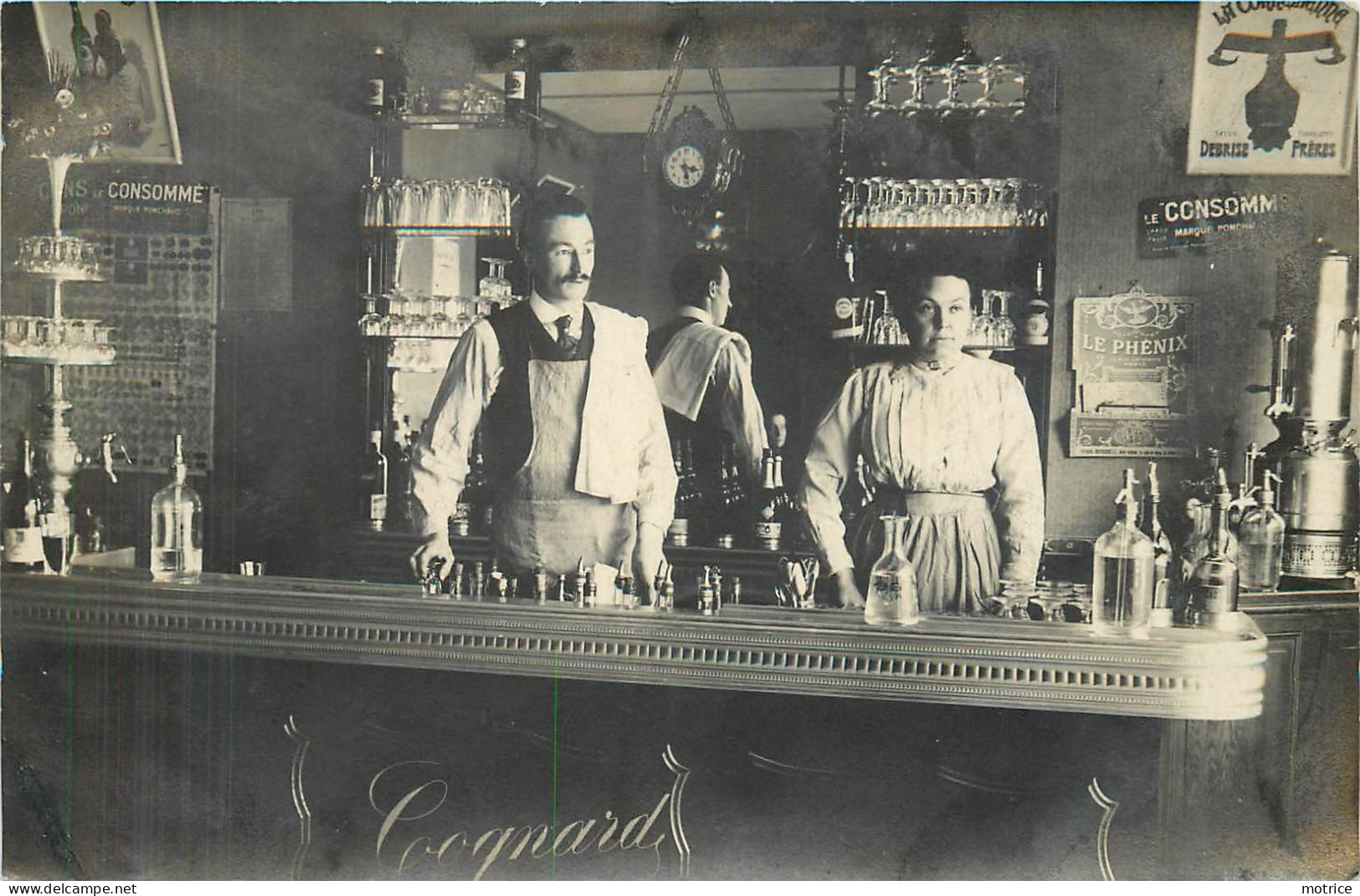 BOBIGNY Ou La COURNEUVE - Café Cognard, Vue Intérieure, Carte Photo L Bizon. - Bobigny