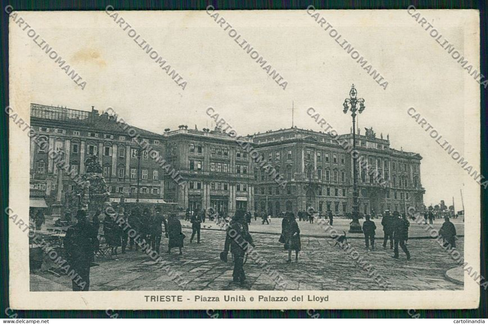 Trieste Città Palazzo Del Lloyd Cartolina ZC0546 - Trieste