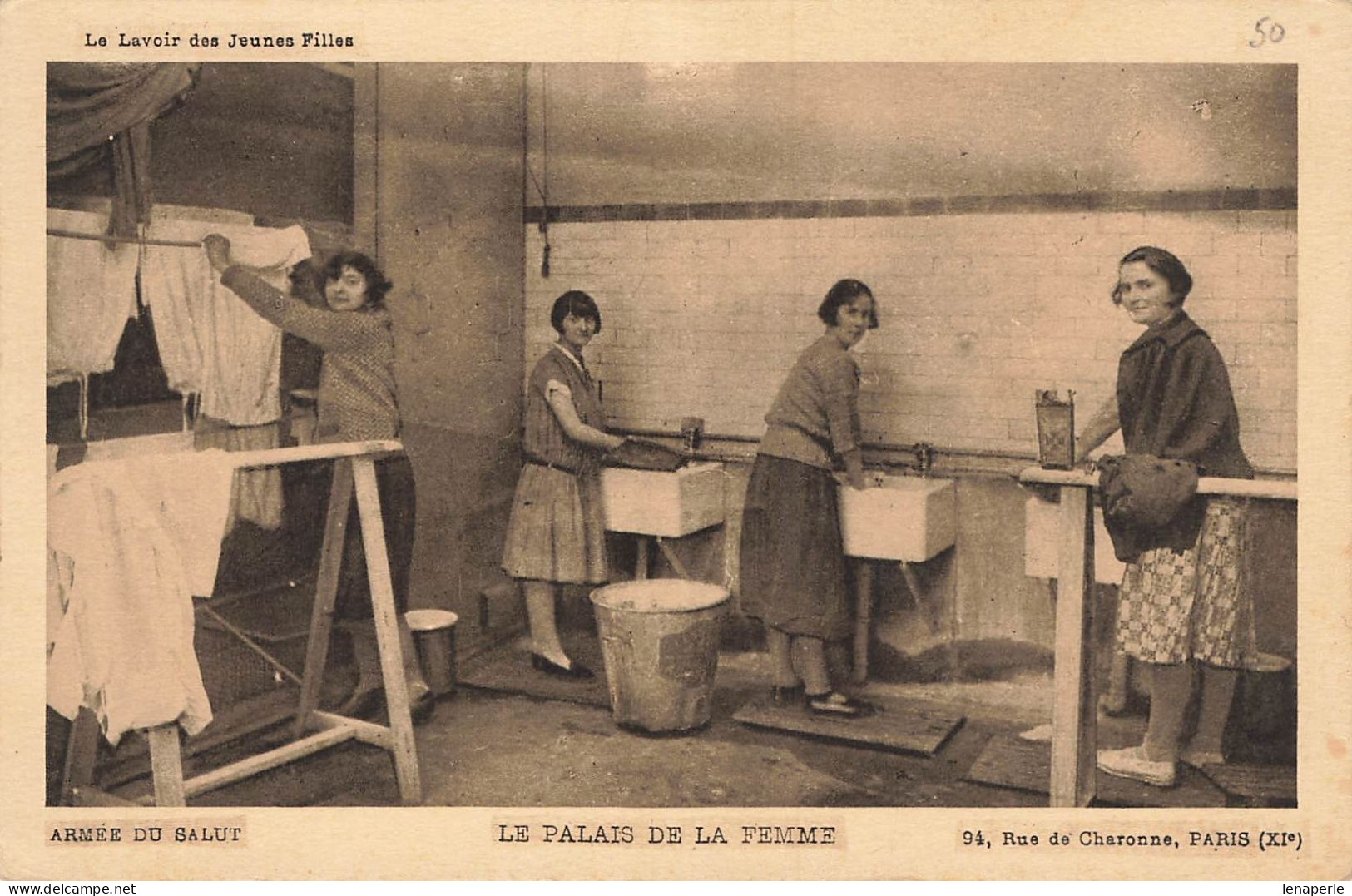 D6758 PARIS Le Palais De La Femme La Lavoir Des Jeunes Filles - Arrondissement: 11