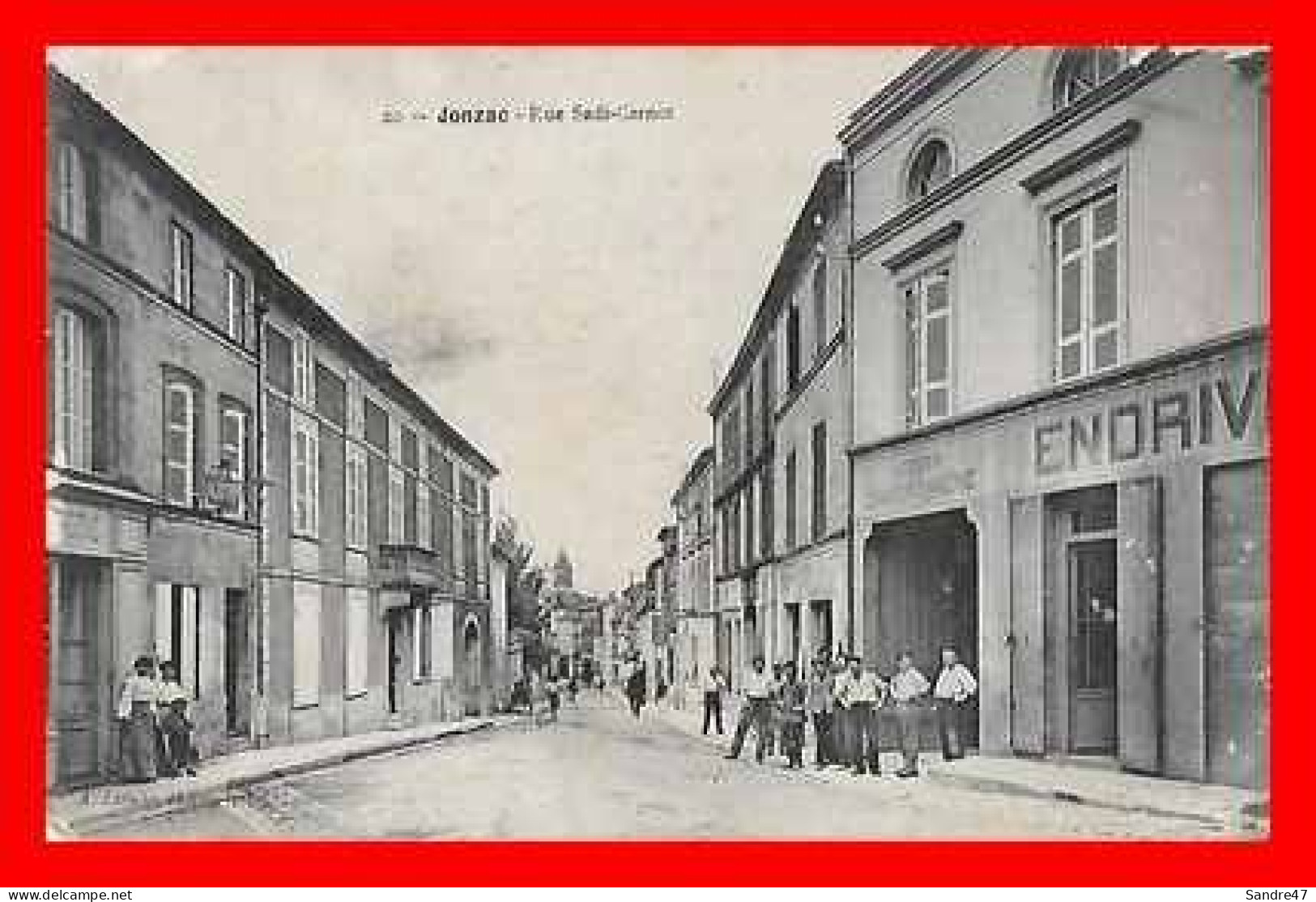 CPA (17) JONZAC. Rue Sadi-Carnot, Animé, Atelier De Chaudronnerie. *7978 - Jonzac