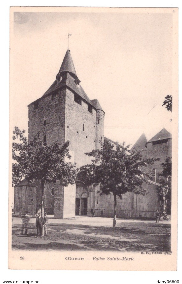 OLORON S- Eglise Sainte Marie (carte Animée) - Oloron Sainte Marie