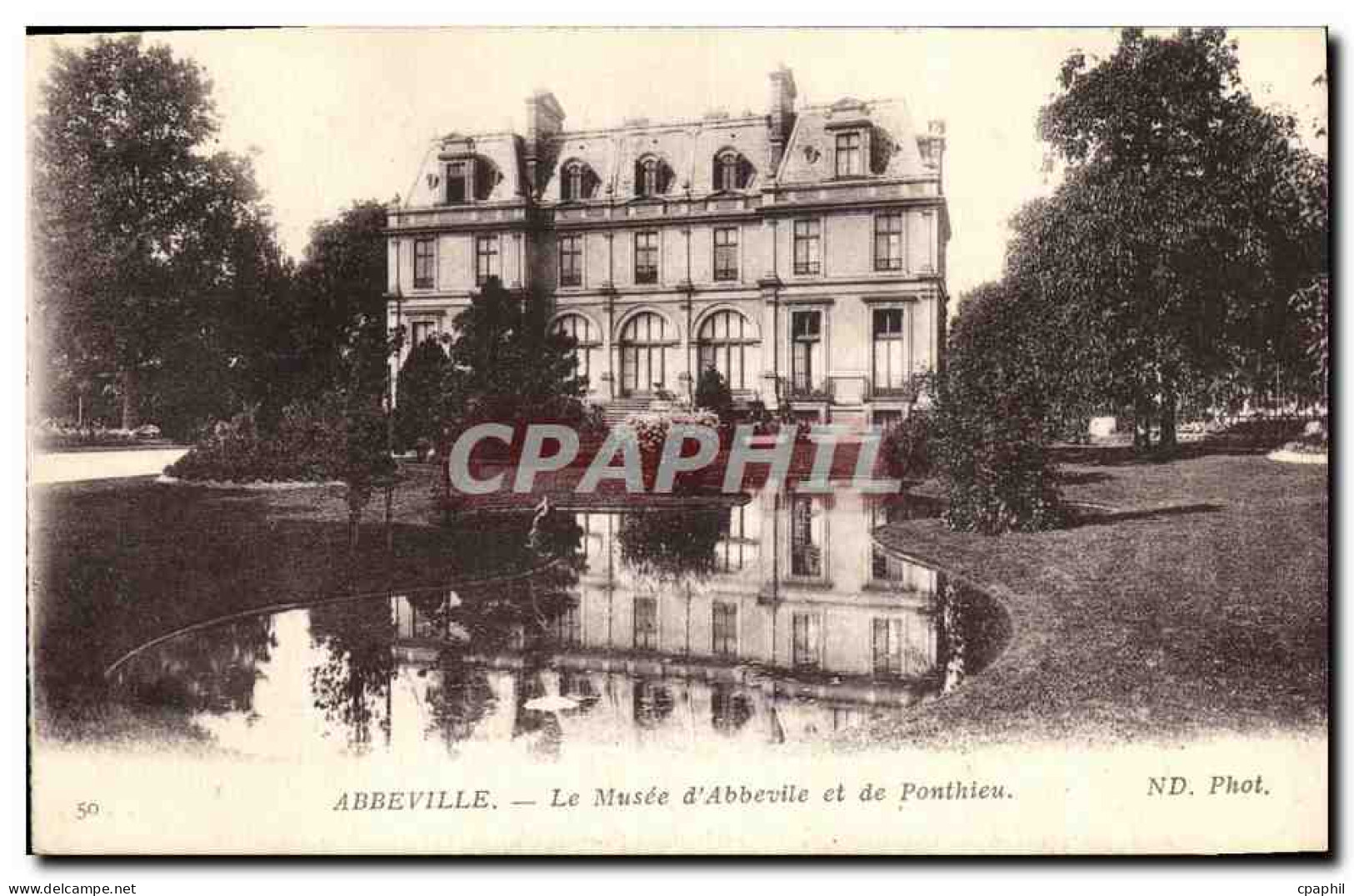CPA Abbeville Le Musee D Abbevile Et De Ponthieu - Abbeville