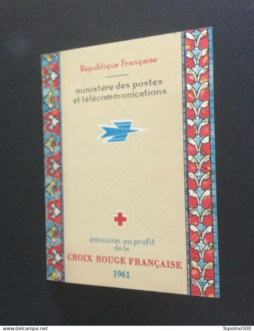 Carnet De 8 Timbres - Croix Rouge - Num.1323 Et 1324 - Ongebruikt