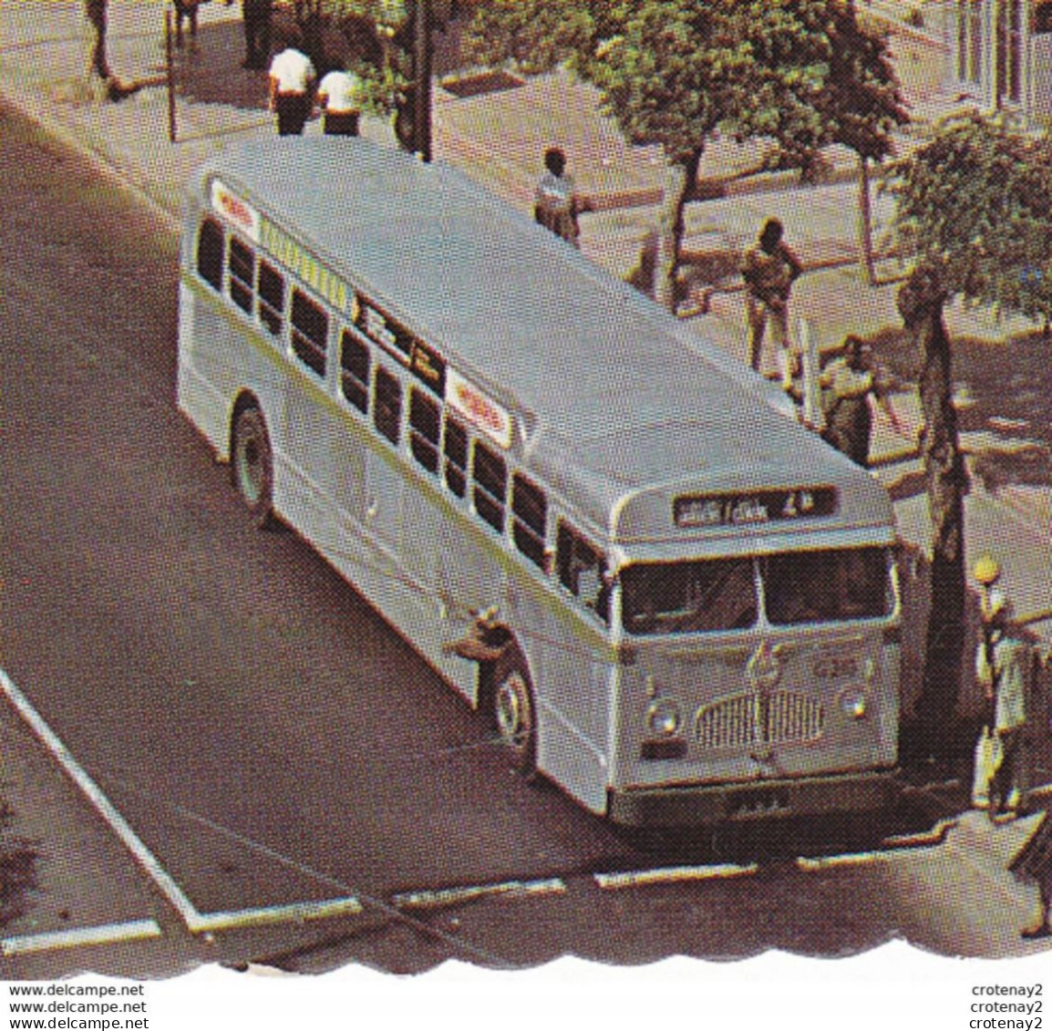 Jamaïque JAMAICA King Street KINGSTON PUB By The Novelty Trading Co Ltd En 1969 VOIR ZOOM Bus Ancien Beau Timbre - Jamaïque