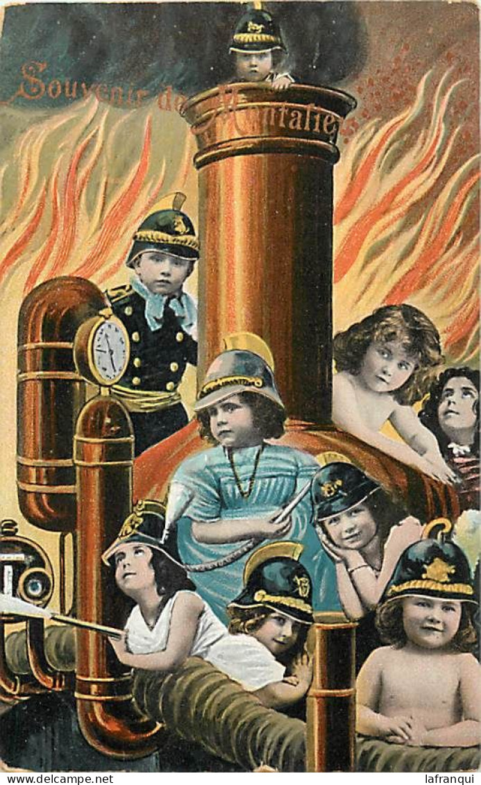 Themes Div-ref VV596- Enfants - Bébés Multiples - Sapeurs Pompiers -pompier -fireman -firemen -souvenir De Montafieu - Firemen