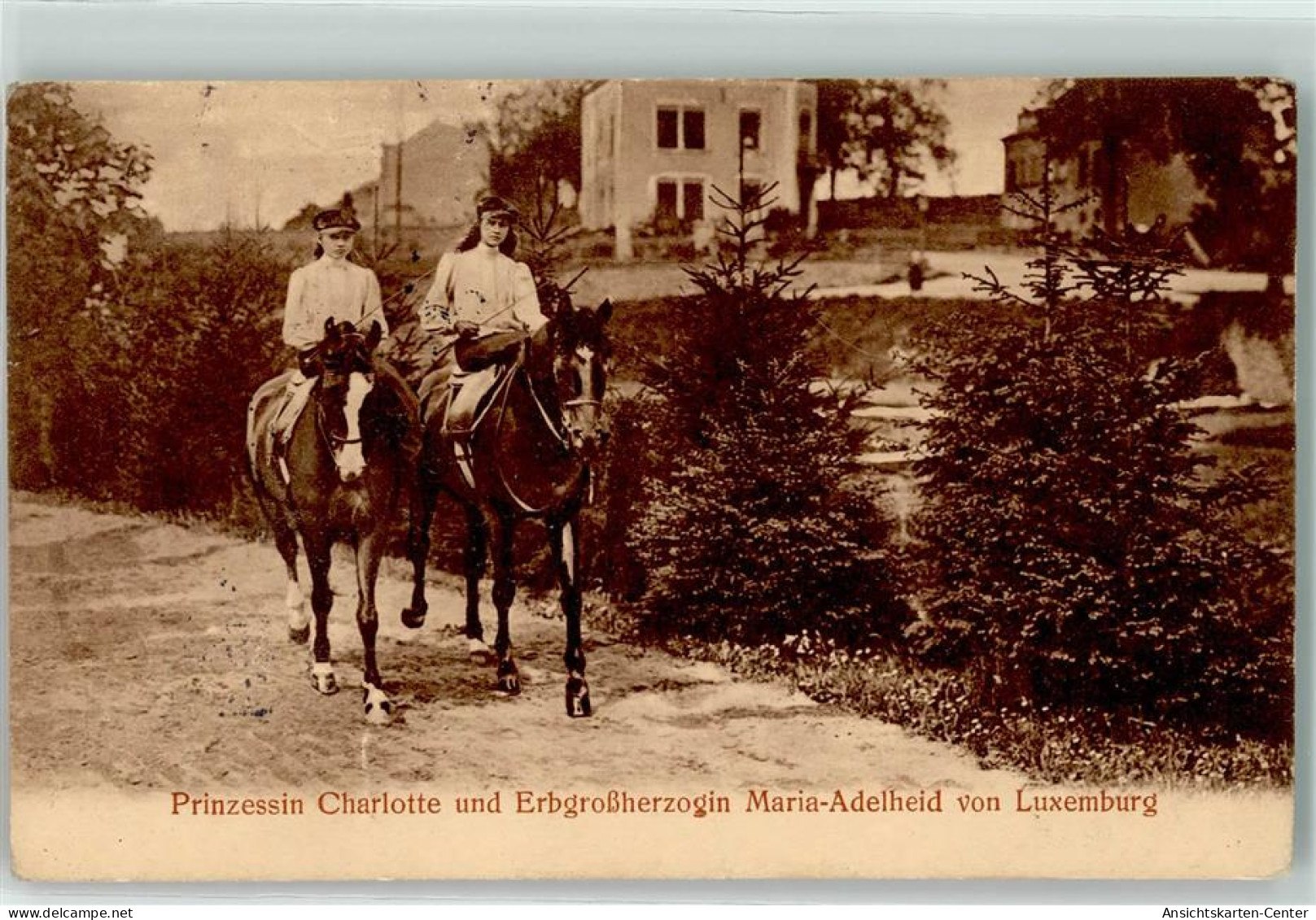 13185804 - Prinzessin Charlotte Und Erbgrossherzogin Maria-Adelheid Beim Reiten - Koninklijke Families