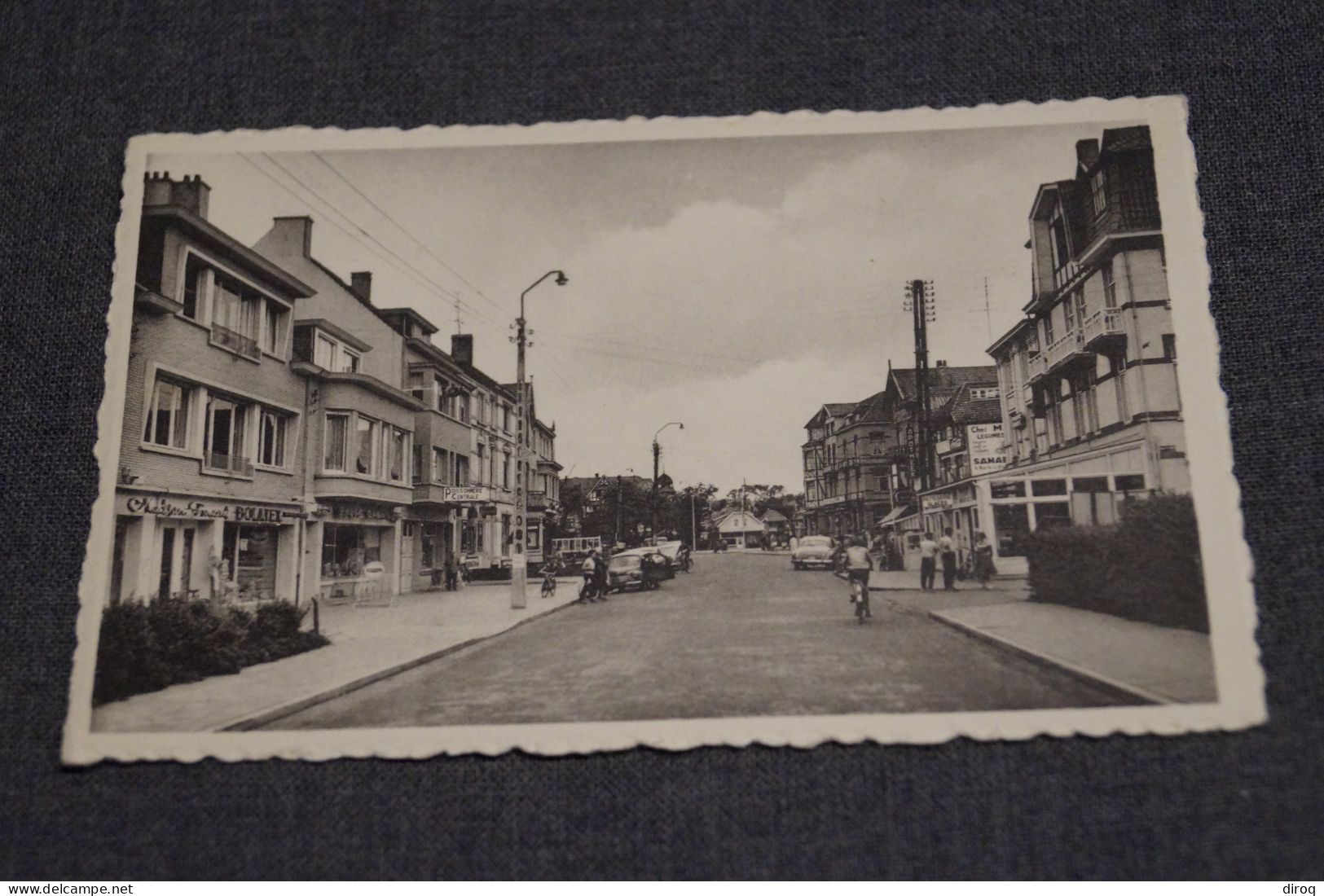 Coq Sur Mer, Rue De La Station, Belle Carte Ancienne Pour Collection - De Haan