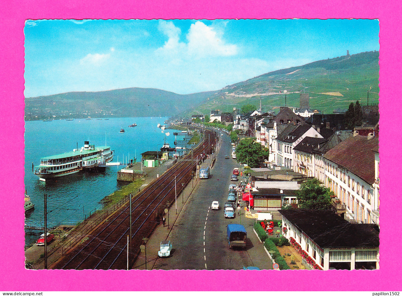 E-Allemagne-263PH5  RUDESHEIM AM RHEIN, Panorama Mit Niederwalddenkmal, Bâteau, Voitures, 2 Cv - Rüdesheim A. Rh.