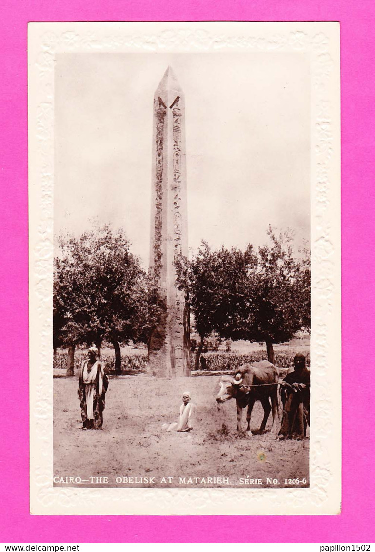 E-Egypte-95PH21  CAIRO, The Obelisk At MATARIEH, Animation, Vache, Cpa (tour De La Carte Gaufré) BE - Cairo