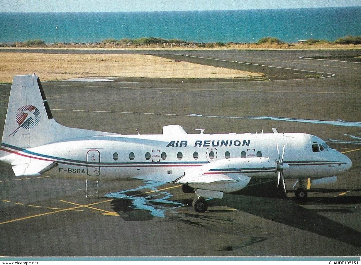 LA REUNION      AEROPORT AIR REUNION AVION  BAe (HS) 748-264  OCT 1988  2 SCANS   (AVIMAGE) - Saint Denis