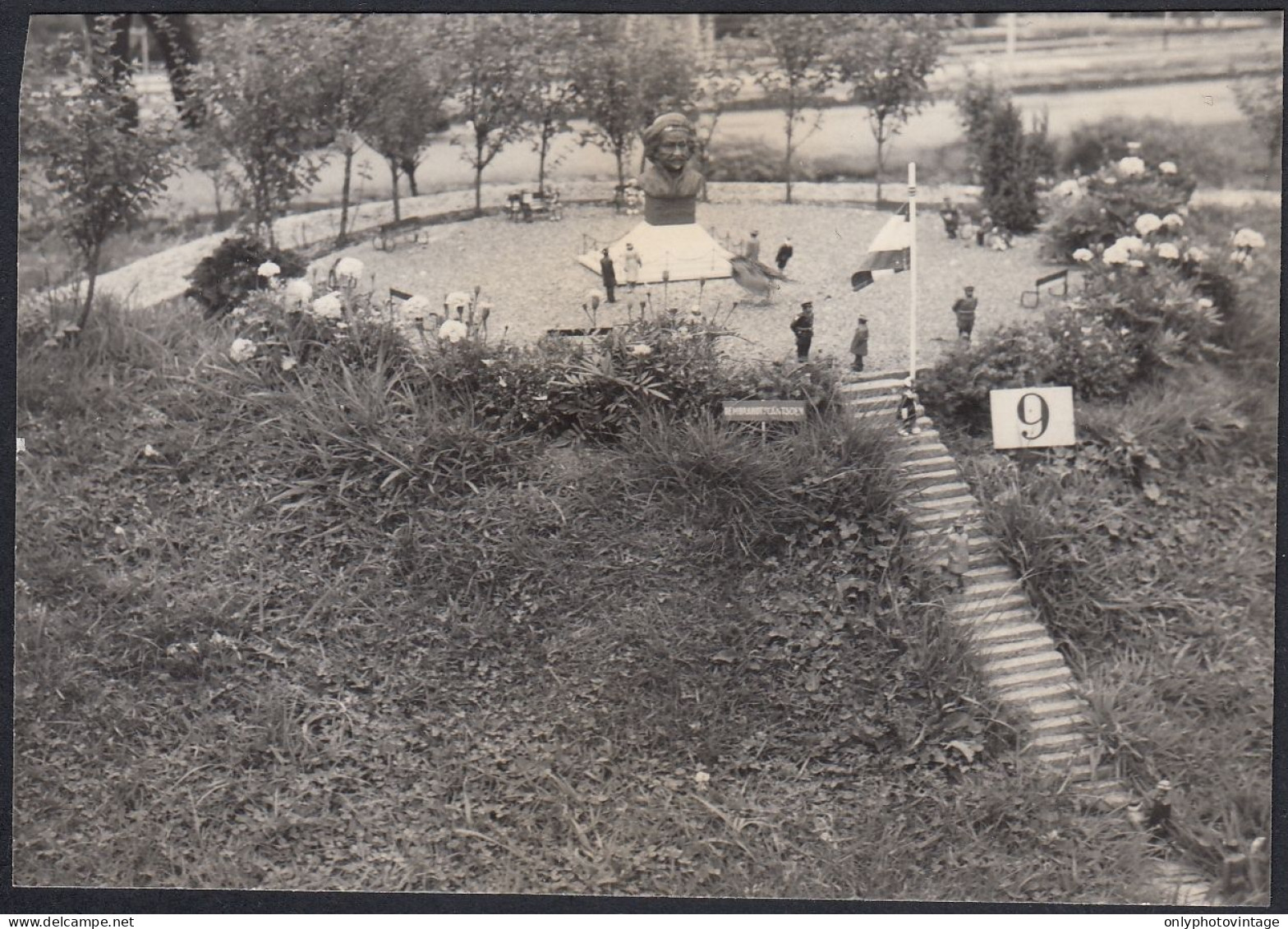 Netherlands 1954 - Busto Di Rembrandt In Un Parco - Fotografia Epoca - Places