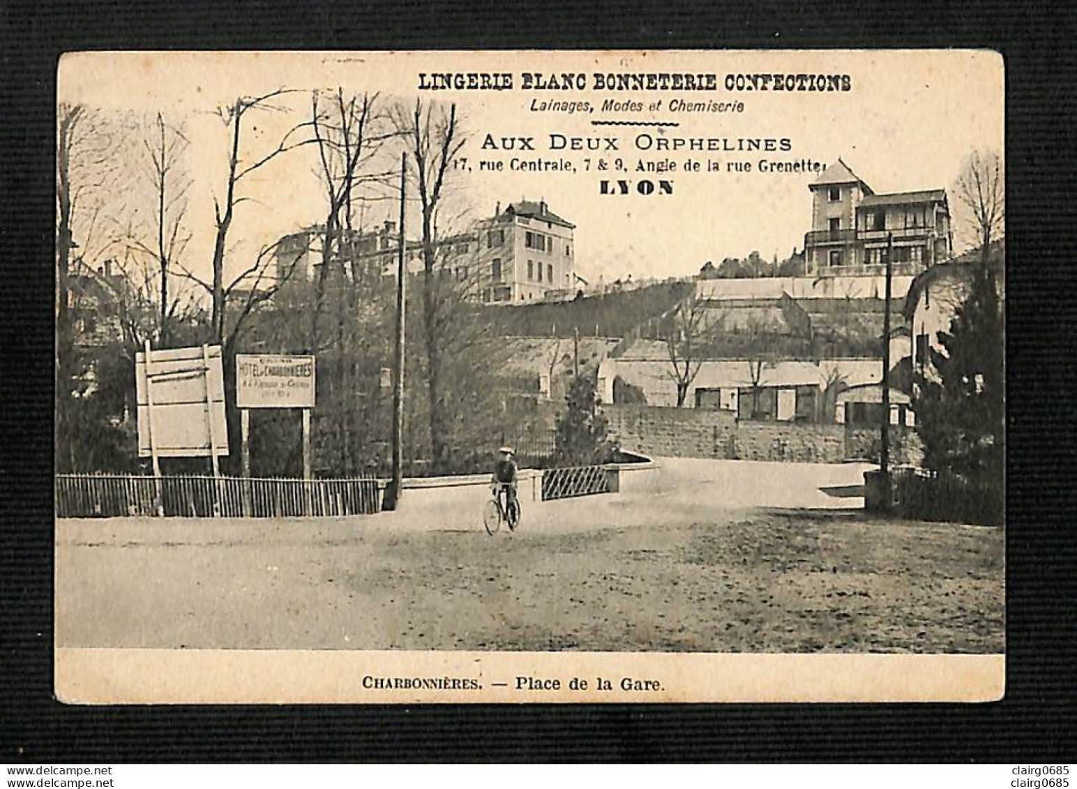 69 - CHARBONNIERES - Place De La Gare - Pub "Aux Deux Orphelines" - 1906 - RARE - Charbonniere Les Bains