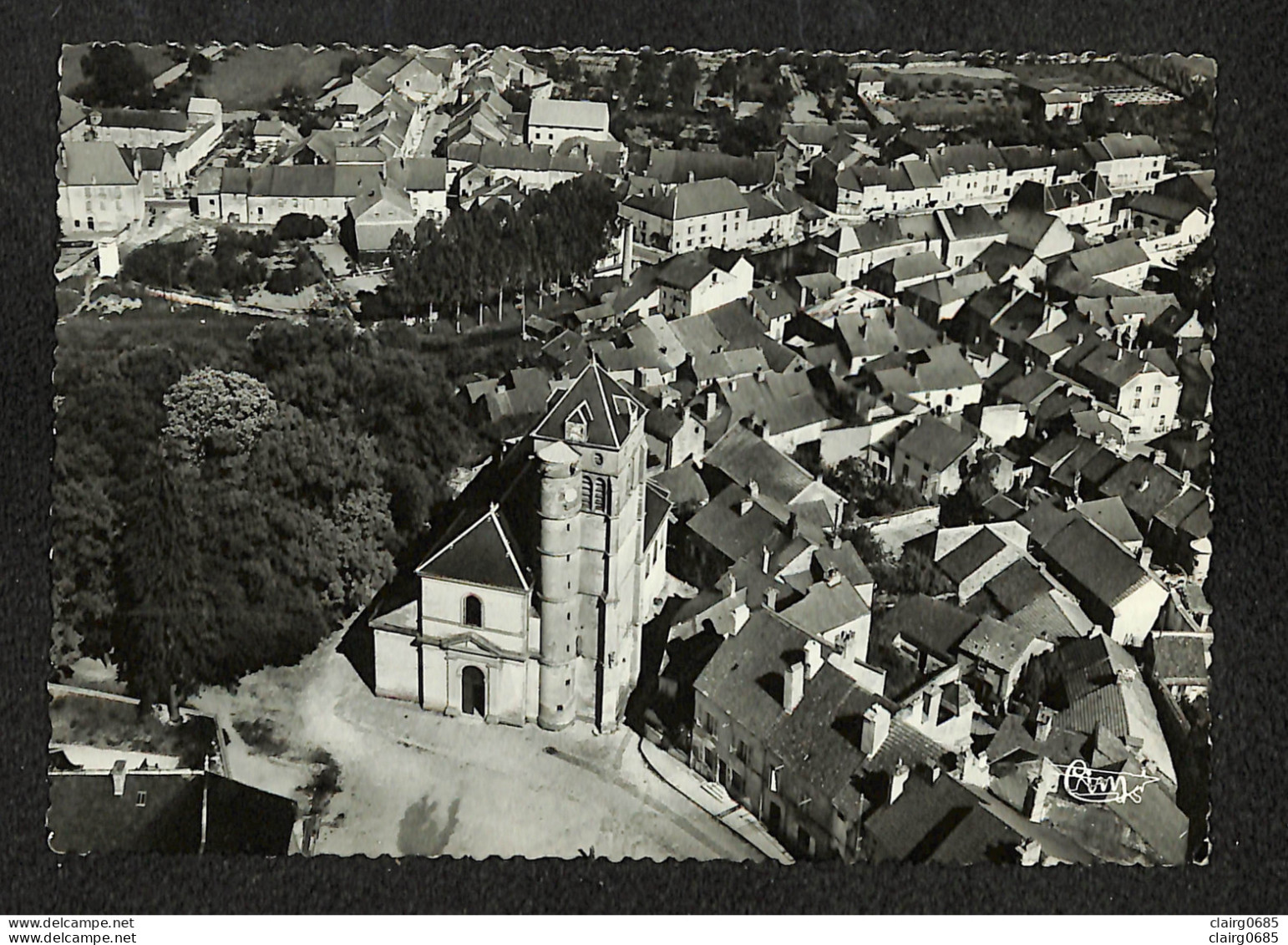 70 - CHAMPLITTE - Vue Aérienne, L'Eglise - 1986 - Champlitte