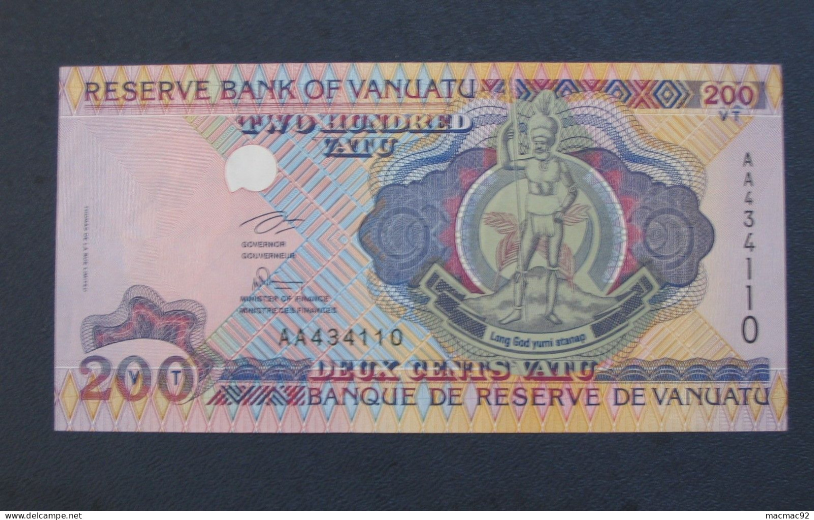 VANUATU - 200  Two Hundred 1995 - Réserve Bank Of Vanuatu  **** EN ACHAT IMMEDIAT **** - Vanuatu