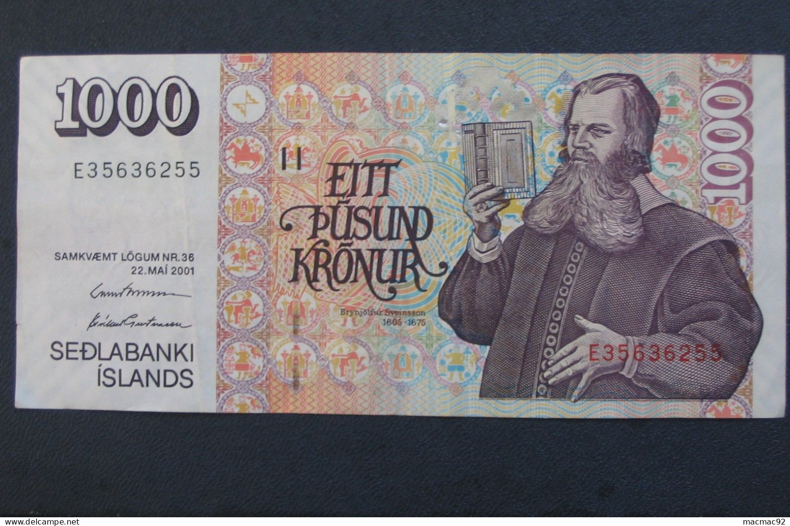 ISLANDE  - 1000 Eitt Pusund Kronur 2001 - Sedlabanki Islands  **** EN ACHAT IMMEDIAT **** - Islanda