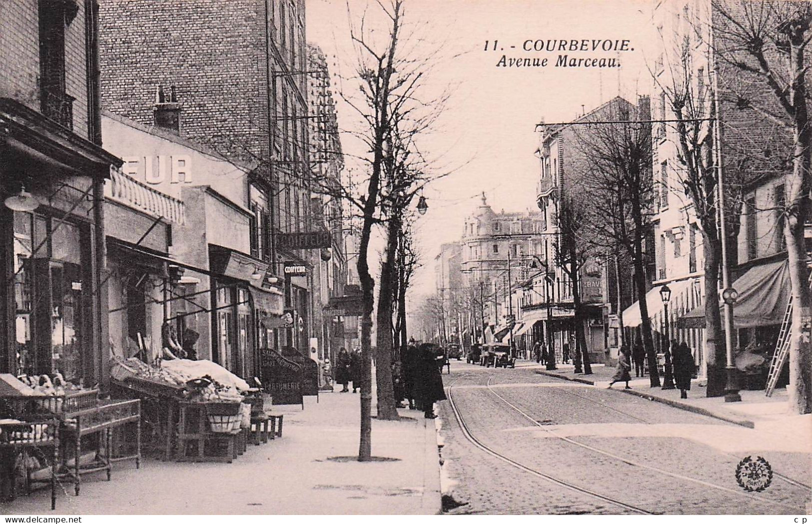 Courbevoie -  Avenue Marceau  -  CPA °J - Courbevoie