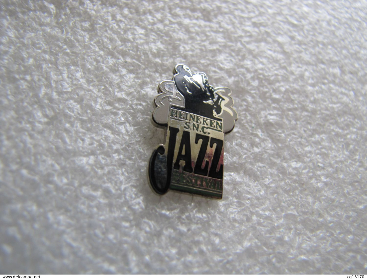 PIN'S    HEINEKEN  JAZZ  Version   Email Grand Feu - Bierpins