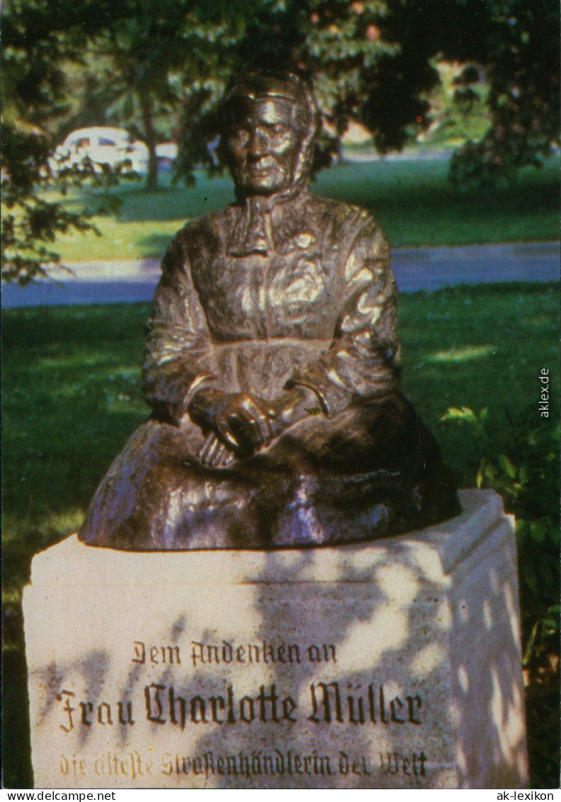 Ansichtskarte Göttingen Charlotte-Müller-Denkmal Am Bahnhof 1995 - Goettingen