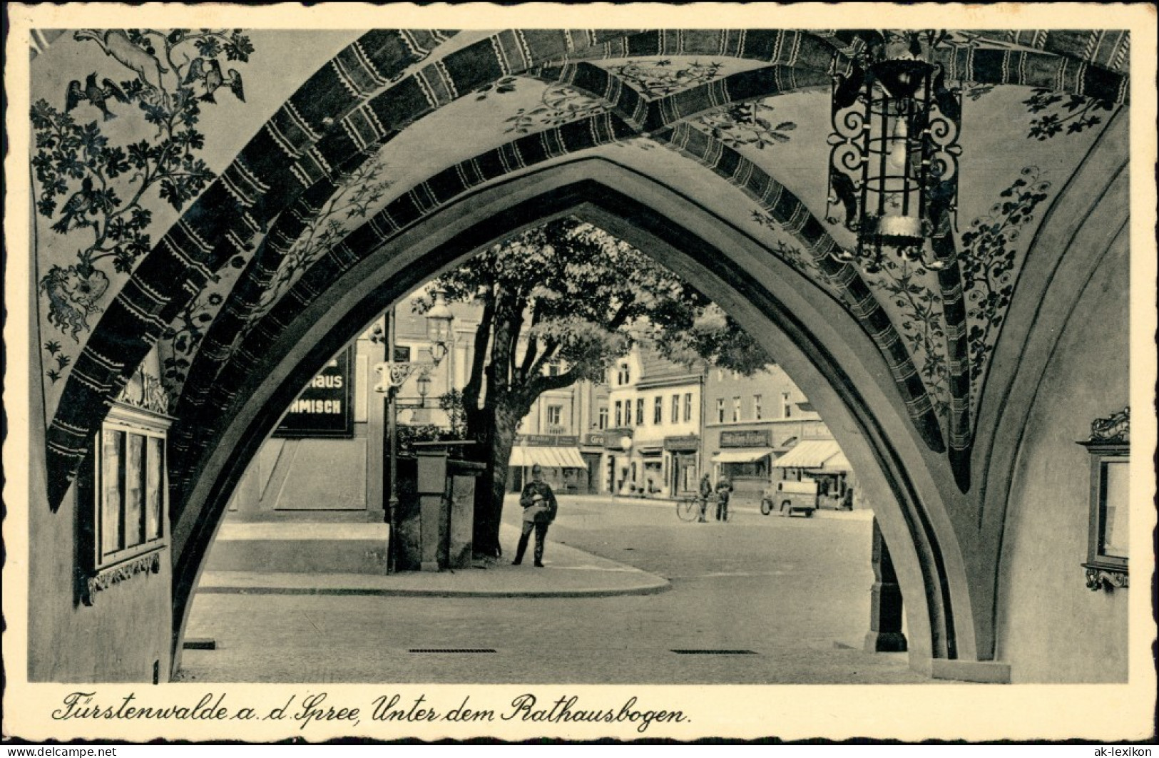 Ansichtskarte Fürstenwalde Unter Dem Rathausbogen - Straße, Geschäfte 1937  - Fürstenwalde