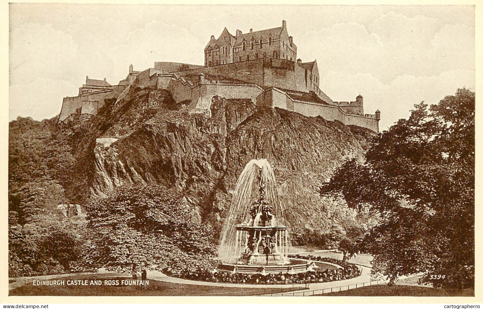 Scotland Edinburgh Castle Ross Fountain - Midlothian/ Edinburgh