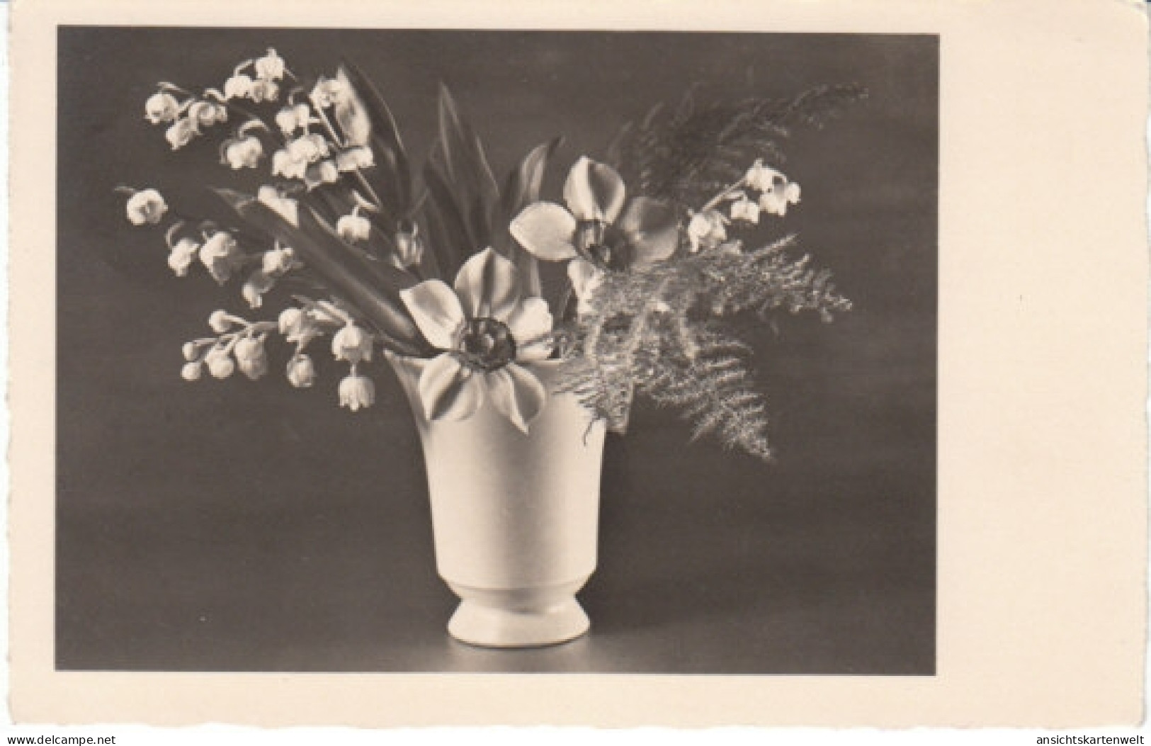 Blumenbild Mit Maiglöckchen In Vase Gl1937 #22.592 - Autres & Non Classés