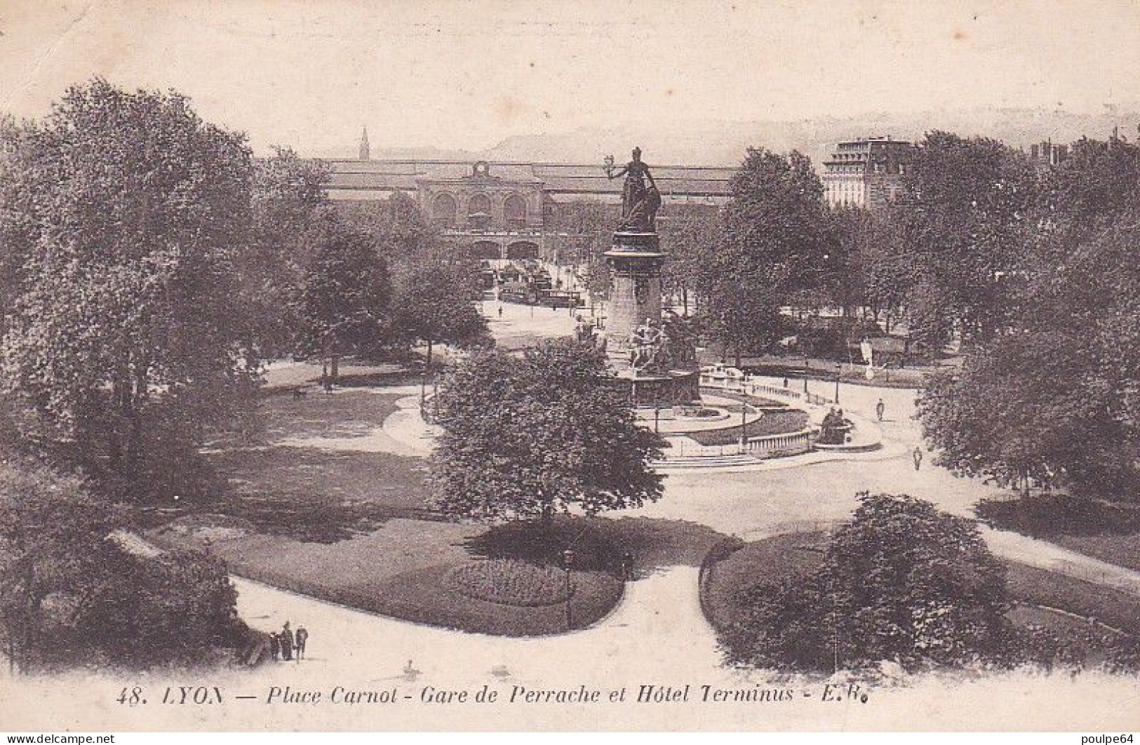 La Gare De Perrache  : Vue Extérieure - Lyon 2