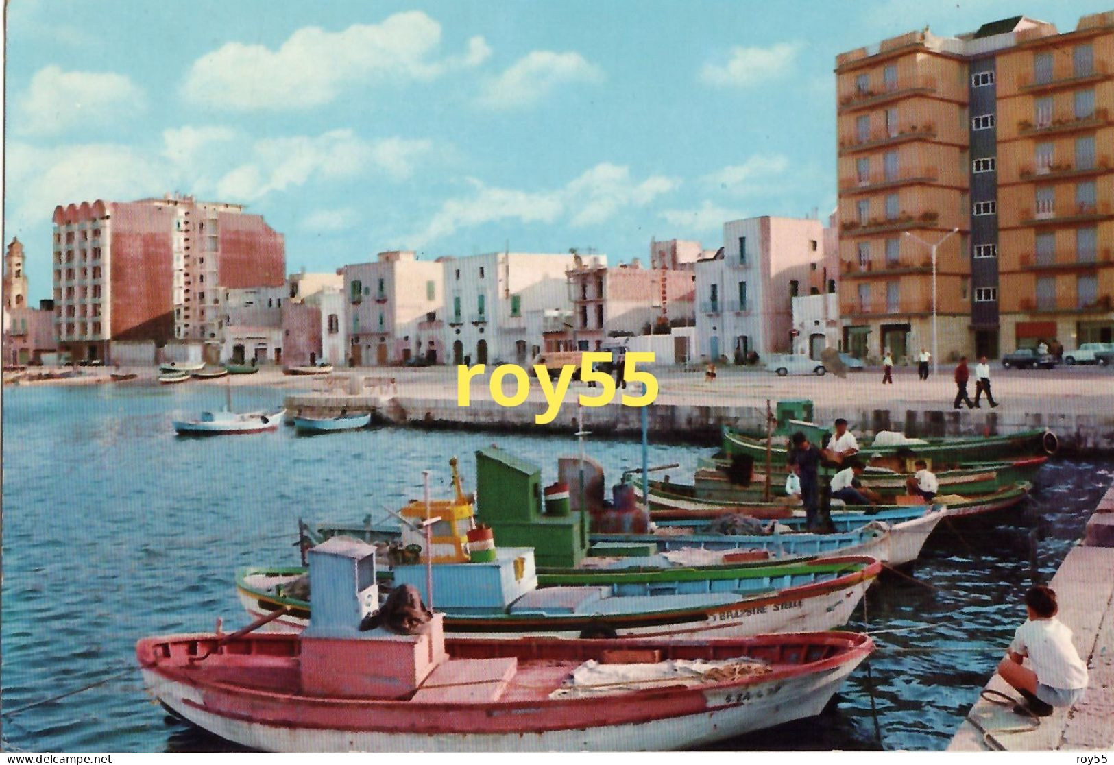 Puglia-bari-mola Di Bari Il Porto Lungomare Veduta Porto Case Lungomare Animata Fine Anni 60 - Sonstige & Ohne Zuordnung