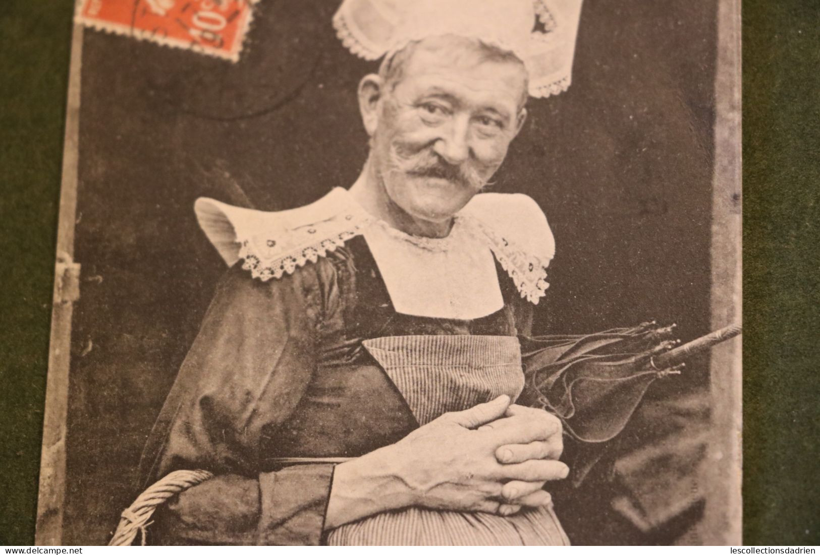 Carte Postale La Bretagne Pittoresque - La Plus Belle Fille De Pont-Aven - Cachet D'arrivée 5555 Bièvre - Humour