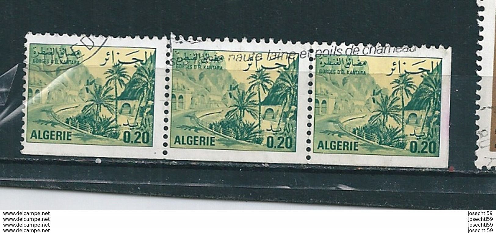 N° 657 (x3) Gorges Kantara Timbre Algérie (1977) Oblitéré - Algérie (1962-...)