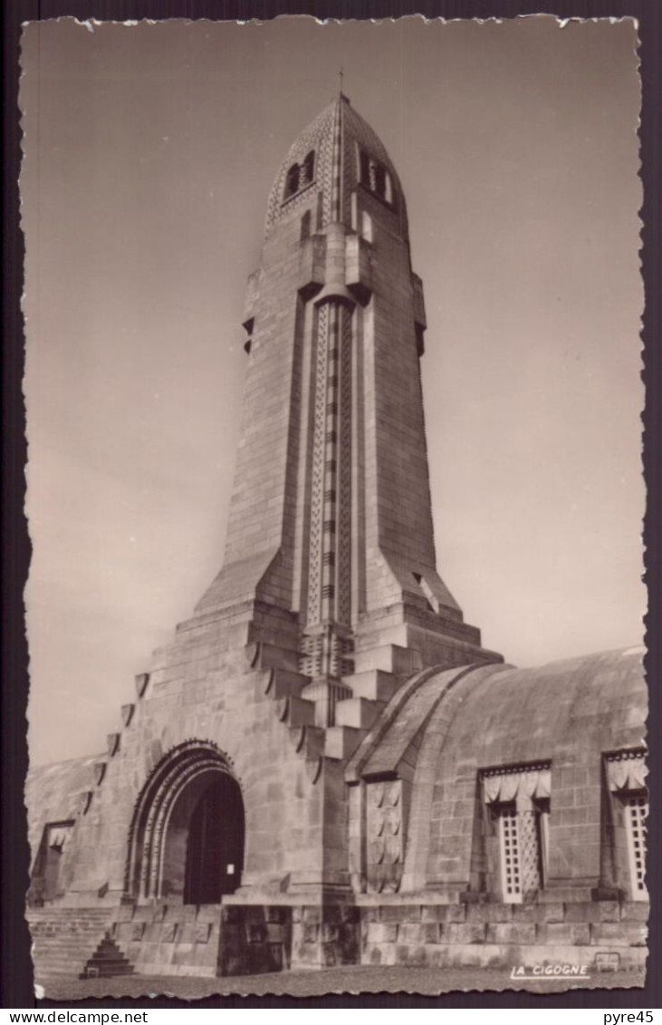 DOUAUMONT OSSUAIRE LA TOUR ET LE PHARE 55 - Douaumont