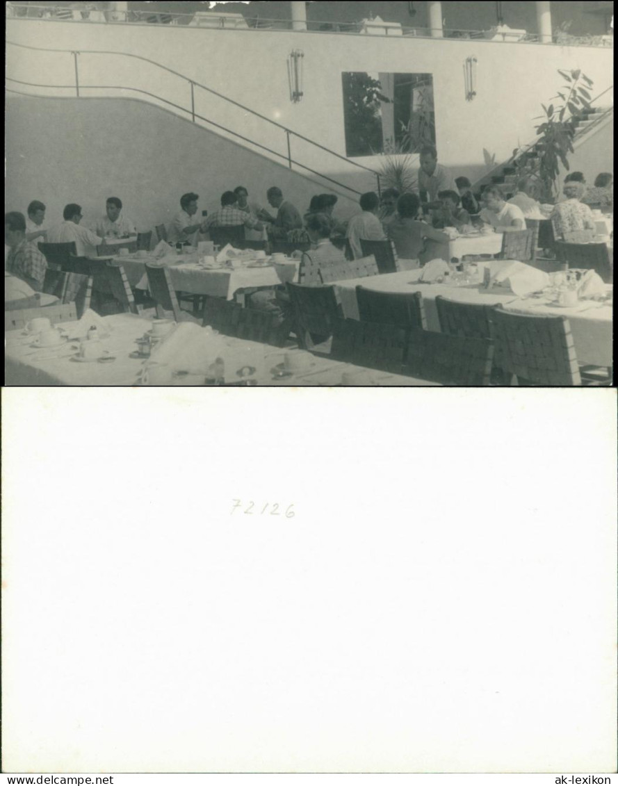 Bulgarien (allgemein) Trachten/Typen (Bulgarien) Im Hotel 1955 Privatfoto  - Bulgaria