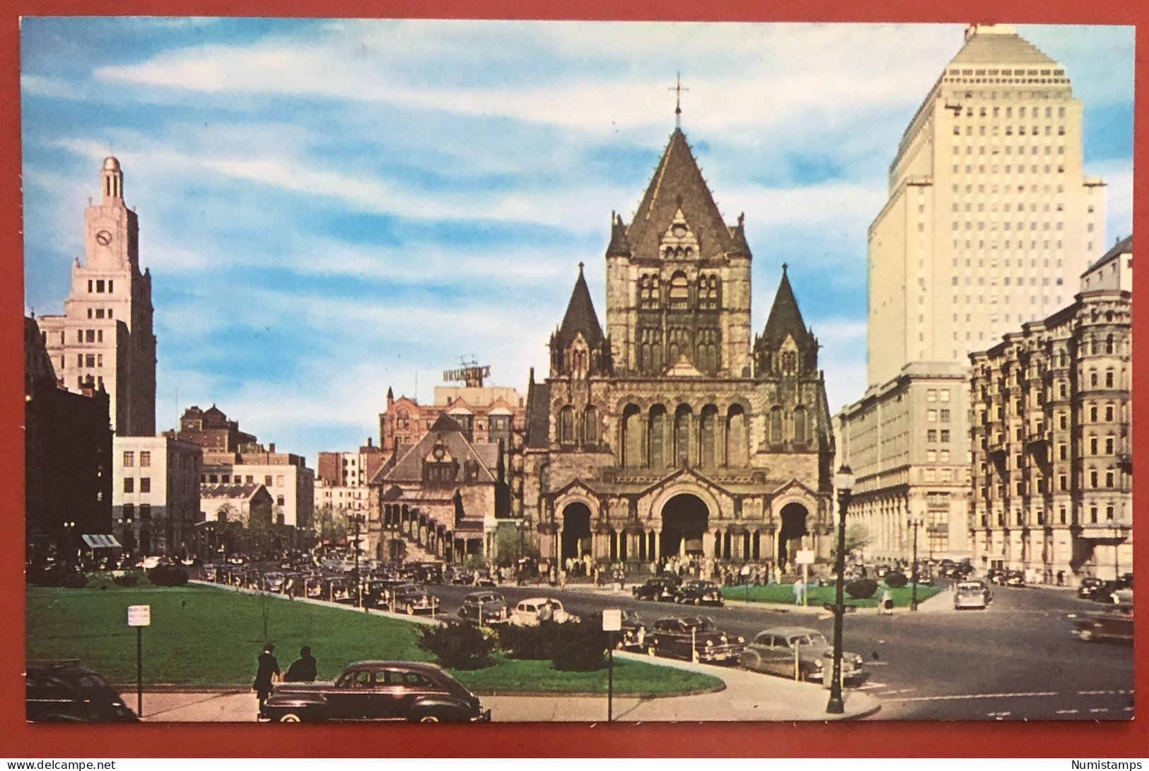 THE NEW BOSTON SKYLINE AT COPLEY SQUARE, IN BOSTON, MASSACHUSETTS (c693) - Boston