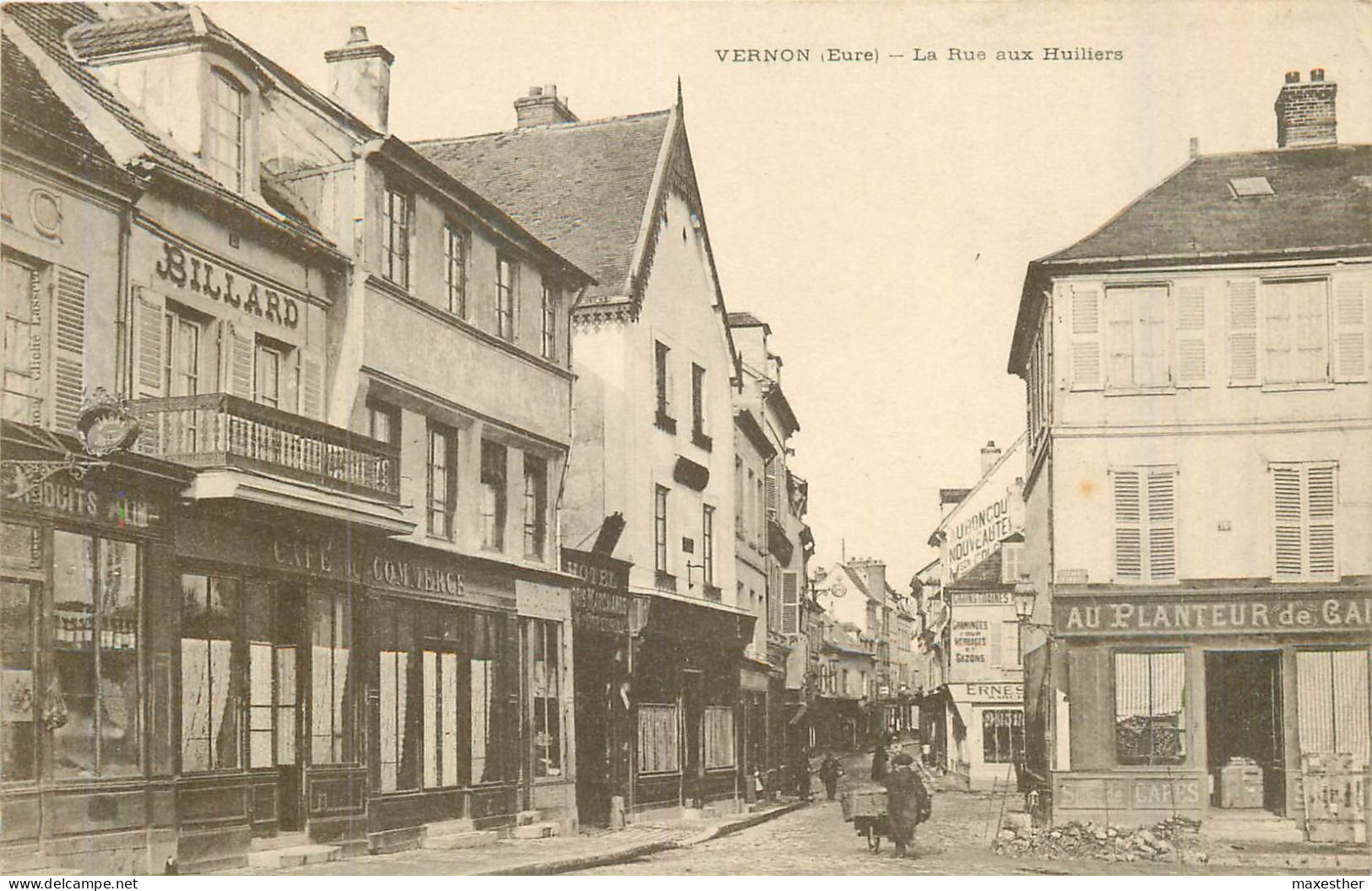 VERNON La Rue Aux Huiliers - Vernon