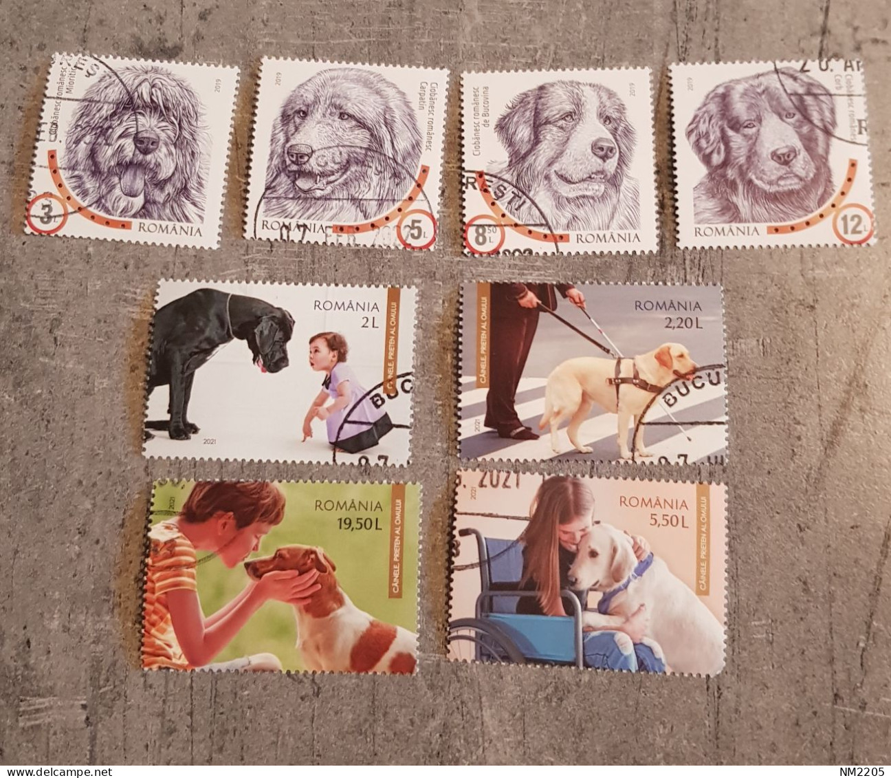 ROMANIA DOGS 2 SETS USED - Usado