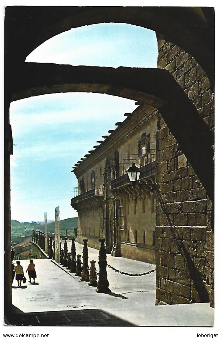 HOSTAL DE LOS REYES CATOLICOS / THE REYES CATOLICOS HOTEL.- SANTIAGO DE COMPOSTELA.- ( ESPAÑA ) - Santiago De Compostela