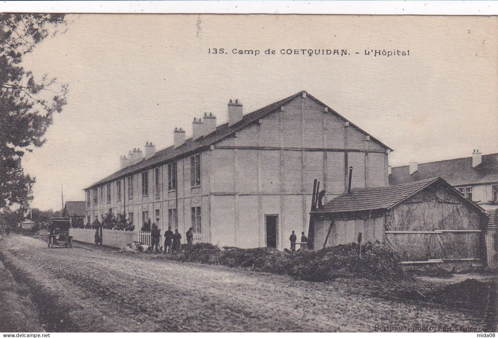 56. GUER COETQUIDAN . Camp De Coetquidan . L'Hôpital . Animée - Guer Coetquidan