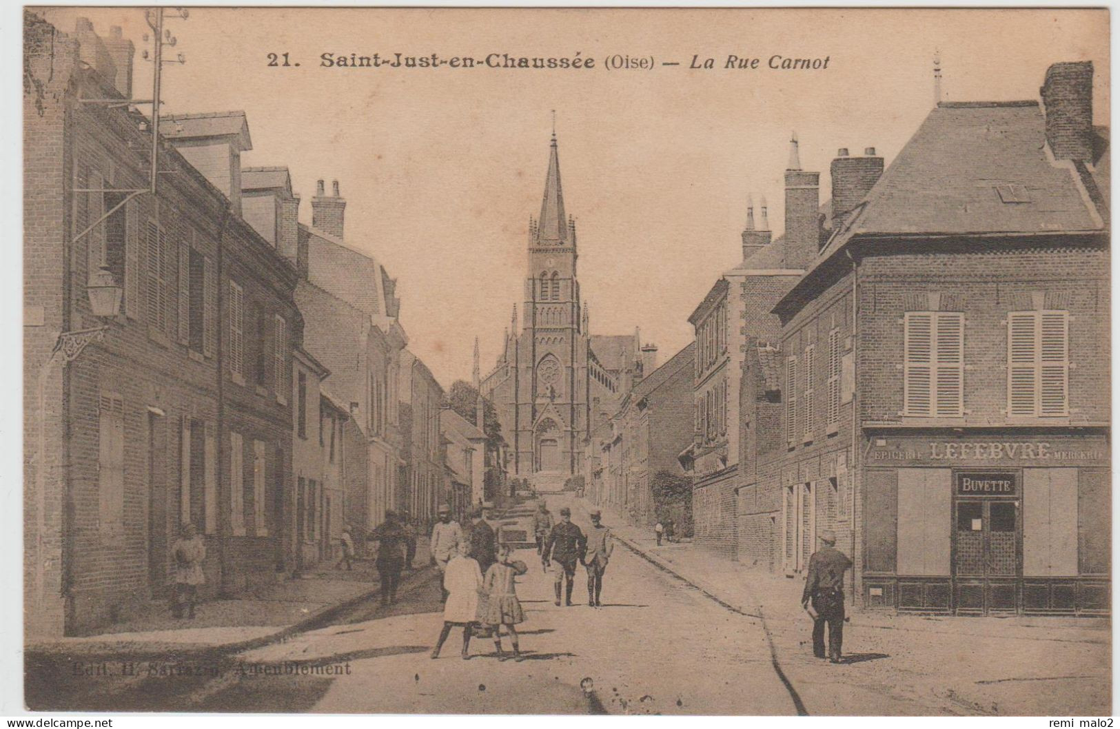 CARTE POSTALE   SAINT JUST EN CHAUSSEE 60  La Rue Carnot - Saint Just En Chaussee