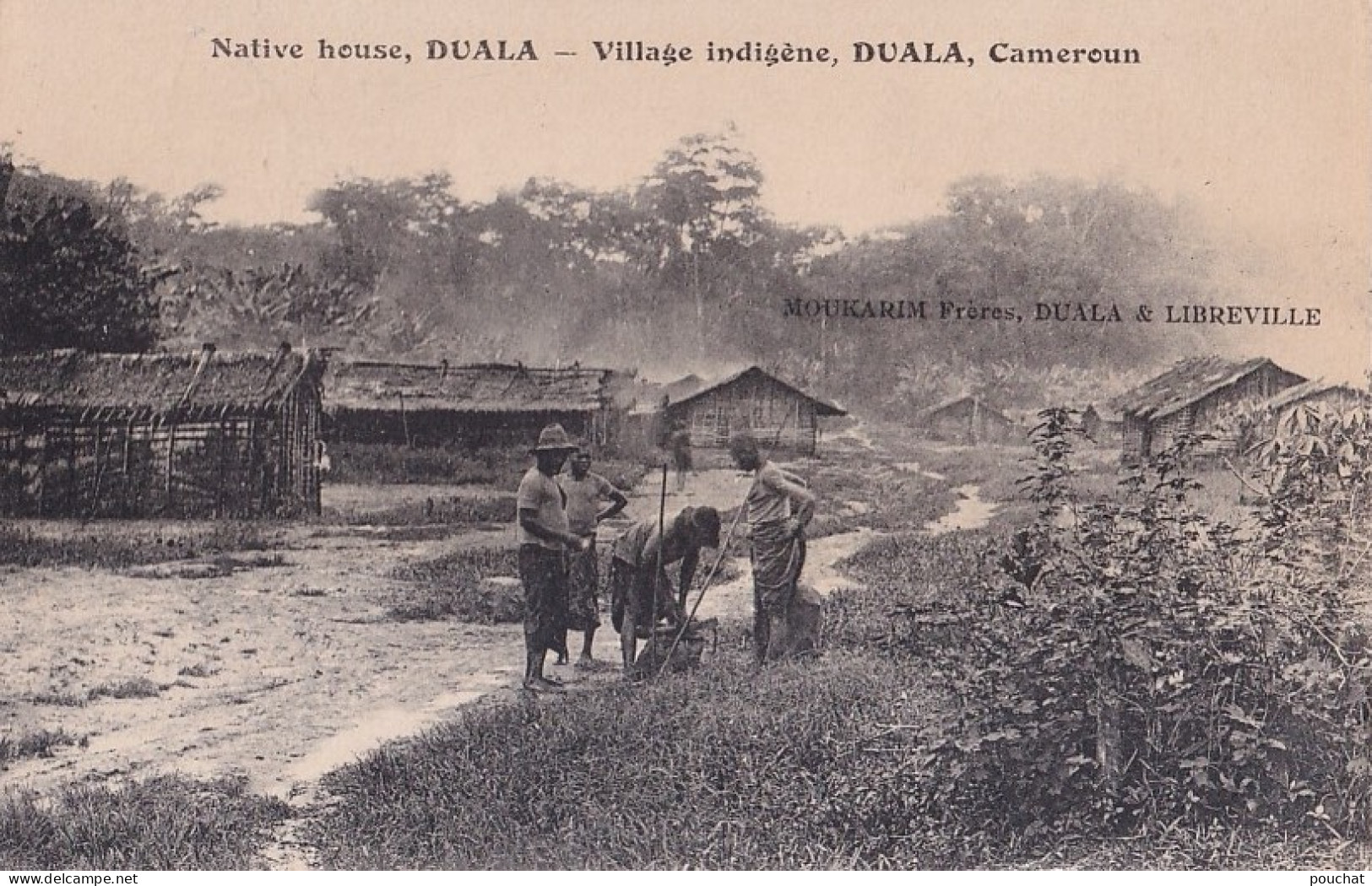  DUALA - VILLAGE INDIGENE - NATIVE HOUSE - MOUKARIM FRERES LIBREVILLE - CAMEROUN - EN  1918 - ( 2 SCANS ) - Cameroun