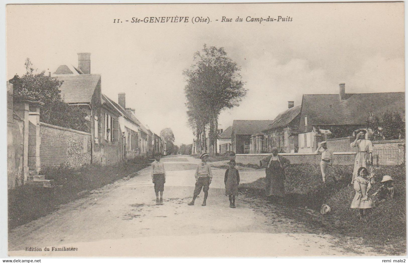 CARTE POSTALE   SAINTE GENEVIEVE 60  Rue Du Camp Du Puits - Sainte-Geneviève