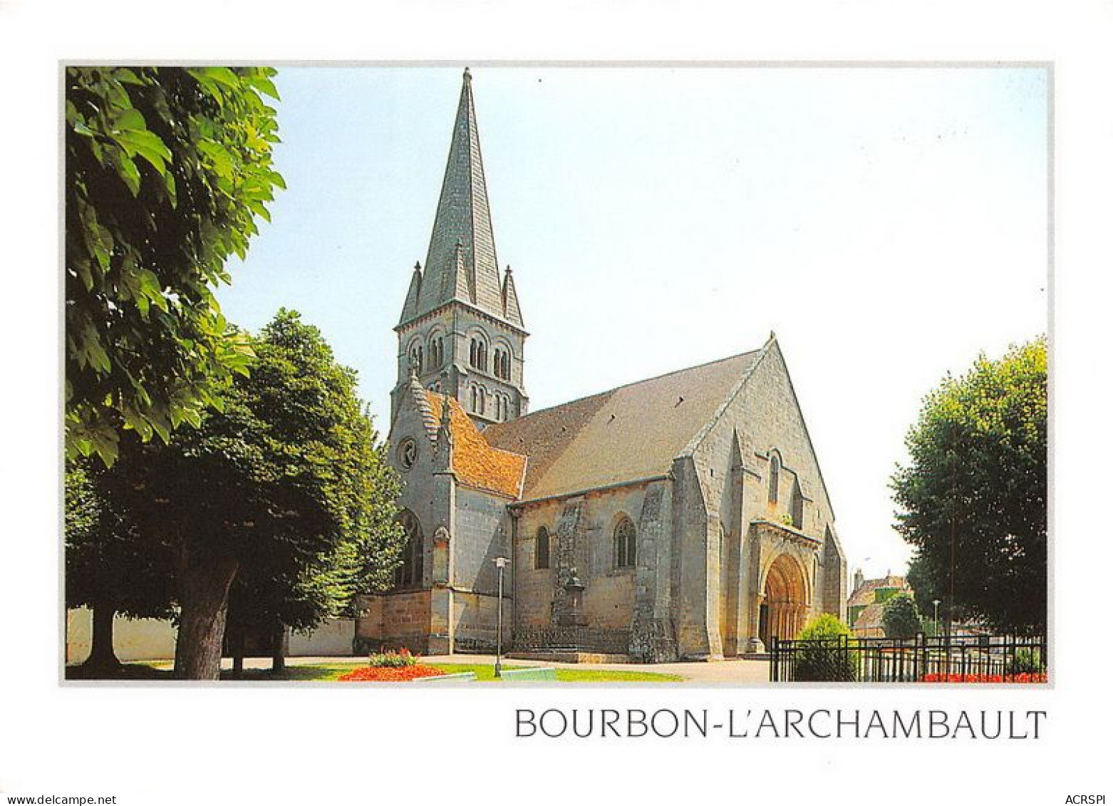 BOURBON L Archambault L Eglise Saint Georges 14(scan Recto-verso) MA1637 - Bourbon L'Archambault