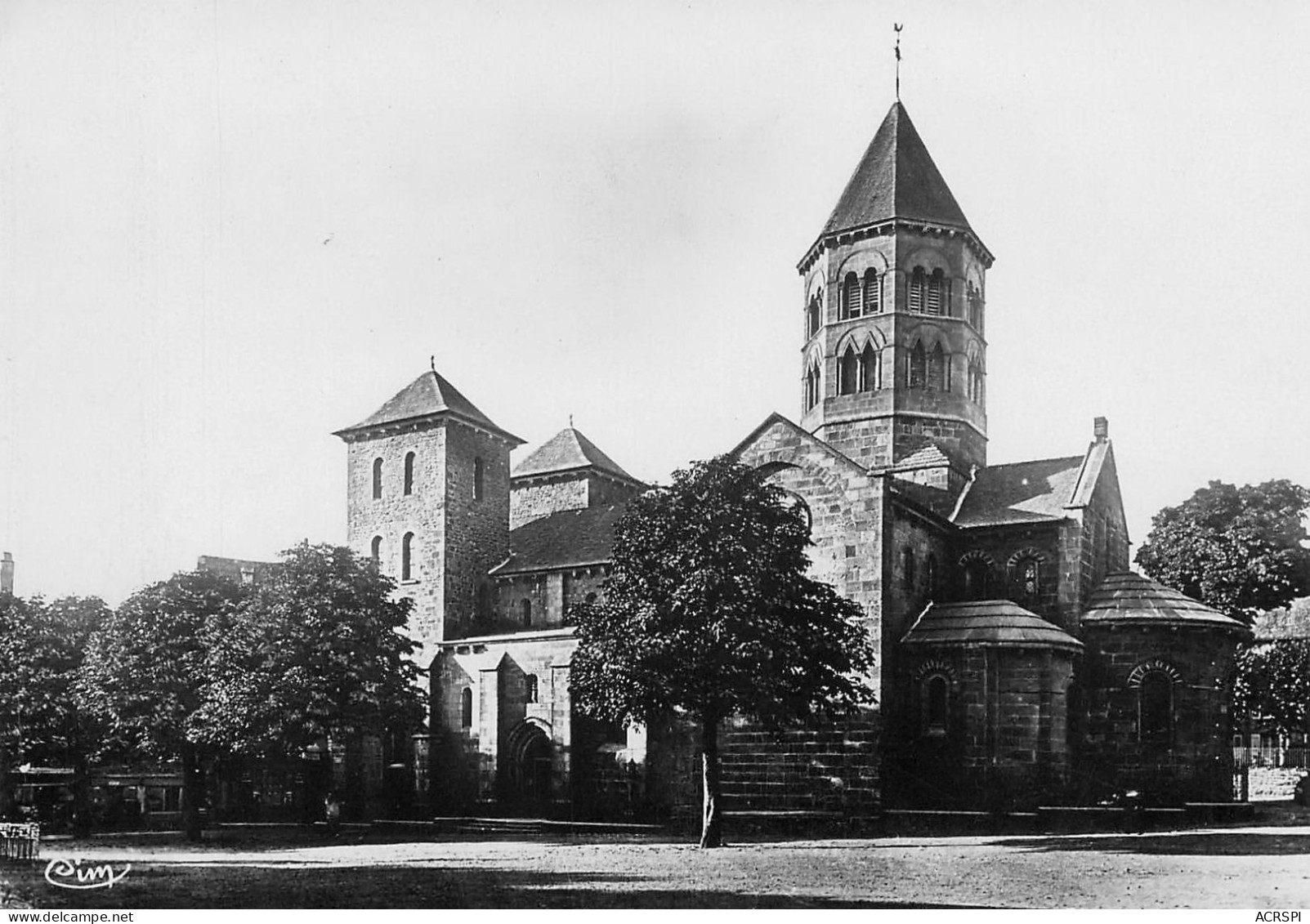 MAURIAC  Abside De La Basilique  20   (scan Recto-verso)MA1660Bis - Mauriac