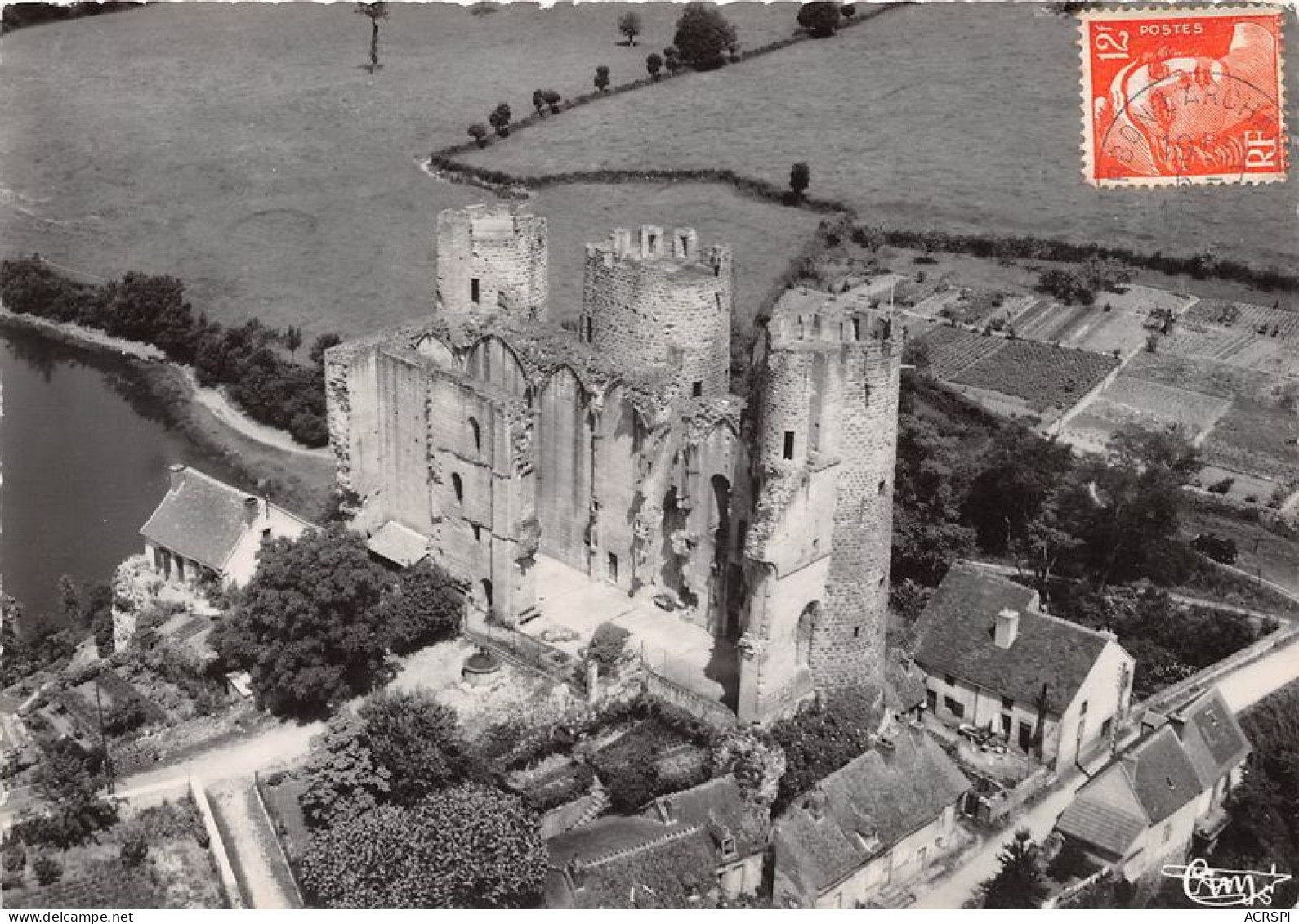 BOURBON L ARCHAMBAULT Ruines Du Chateau Vue Aerienne 29(scan Recto-verso) MA1654 - Bourbon L'Archambault