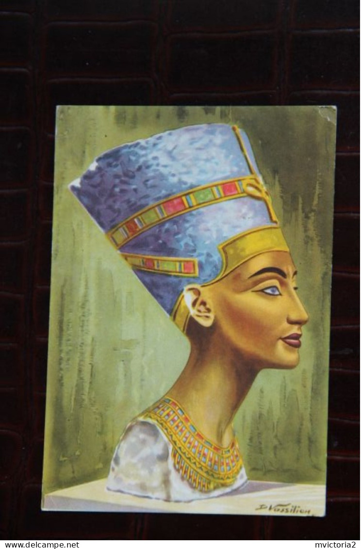 EGYPTE - Buste Peint De NEFERTITI - Asuán