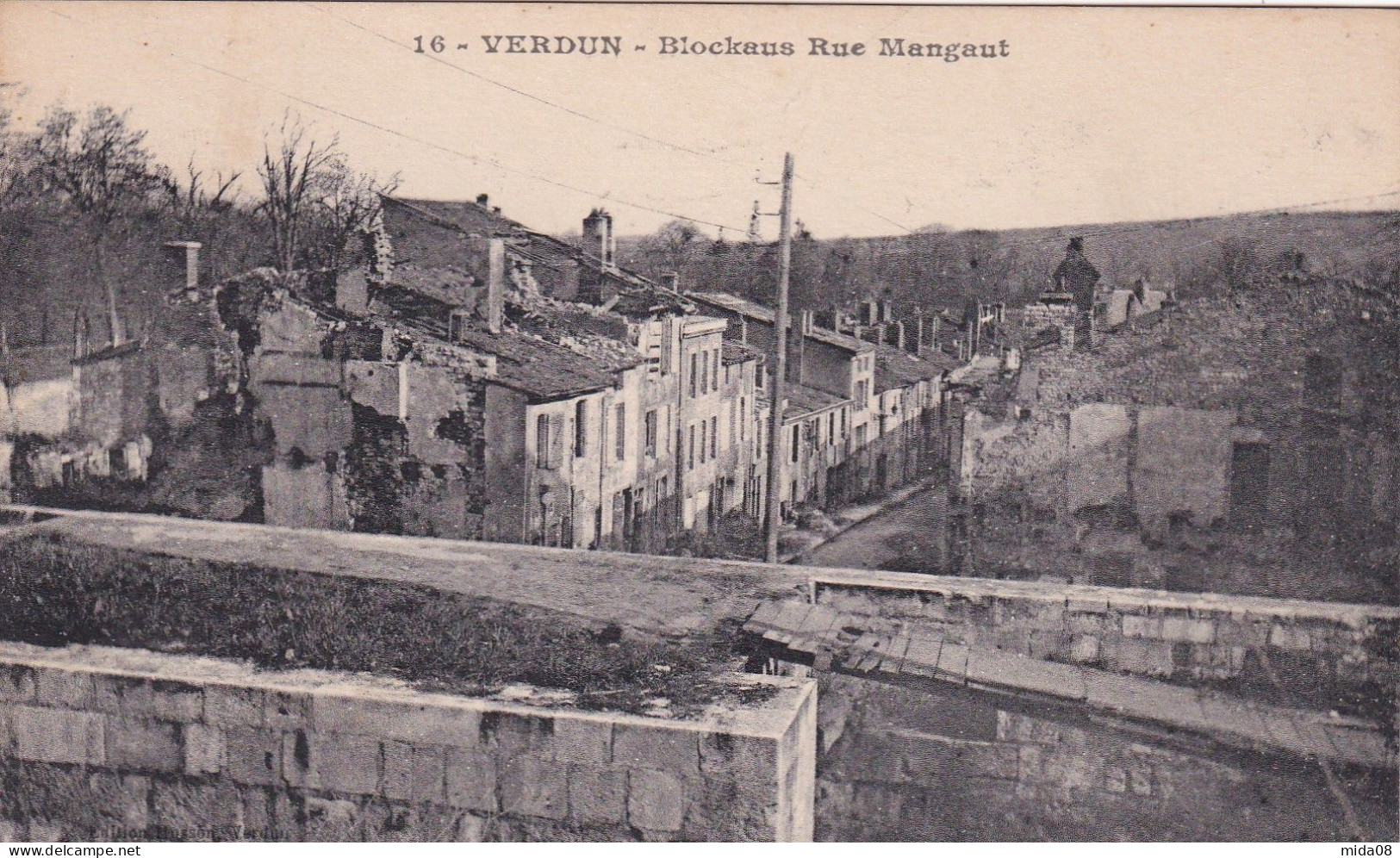 55. VERDUN . Blockaus . Rue Mangault - Verdun