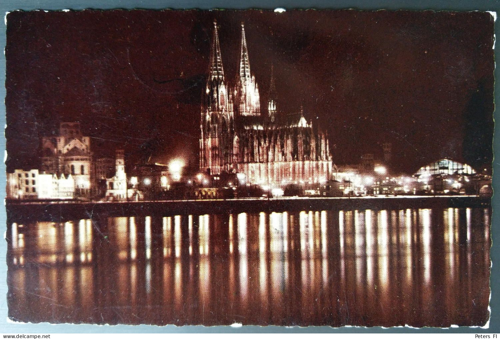 Deutschland, Ansichtskarte Köln Am Rhein, Dom Bei Nachtbeleuchtung, Gelaufen 1960 Nach Finnland - Koeln