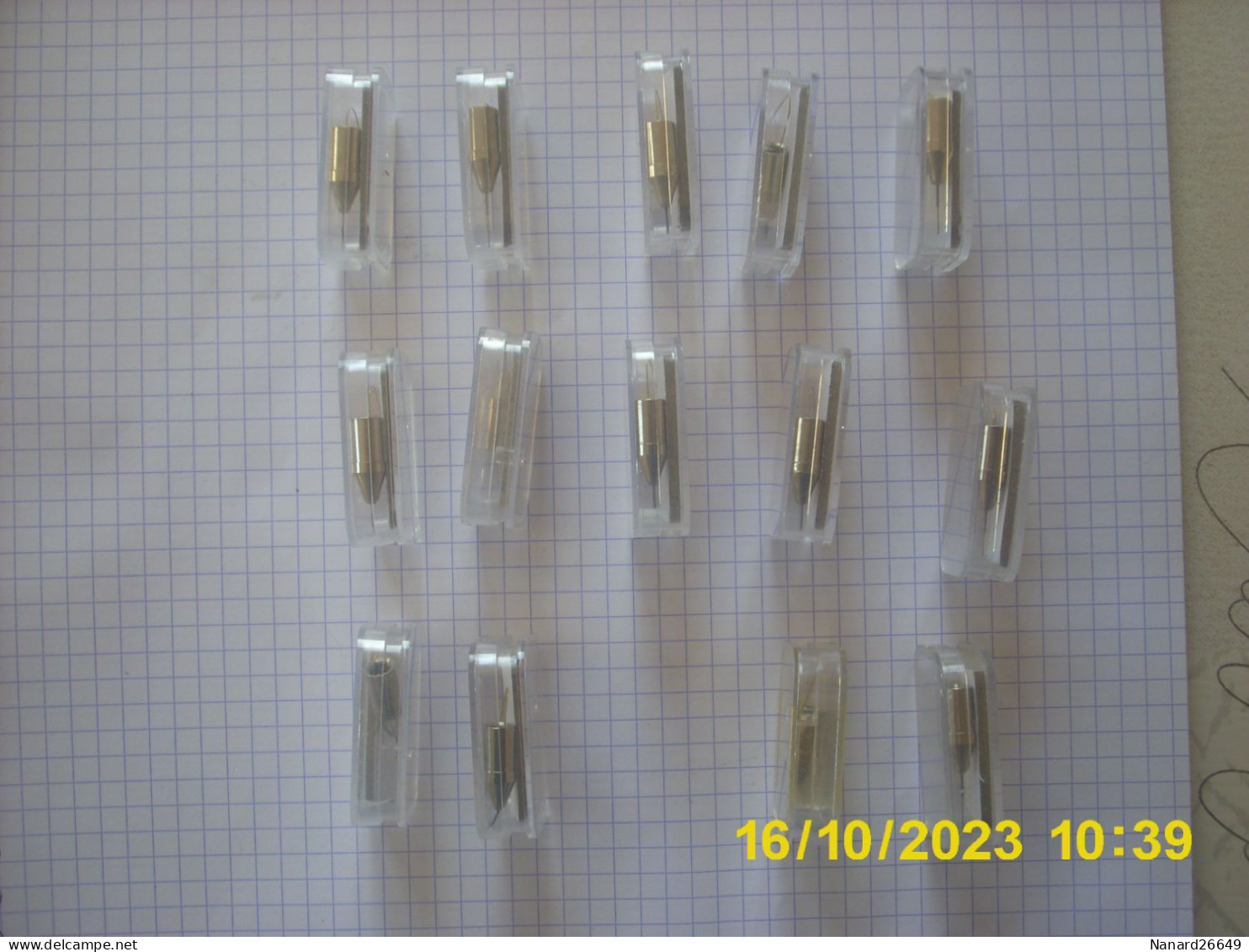 Lot De 12+2 Plumes MINERVA - Pens