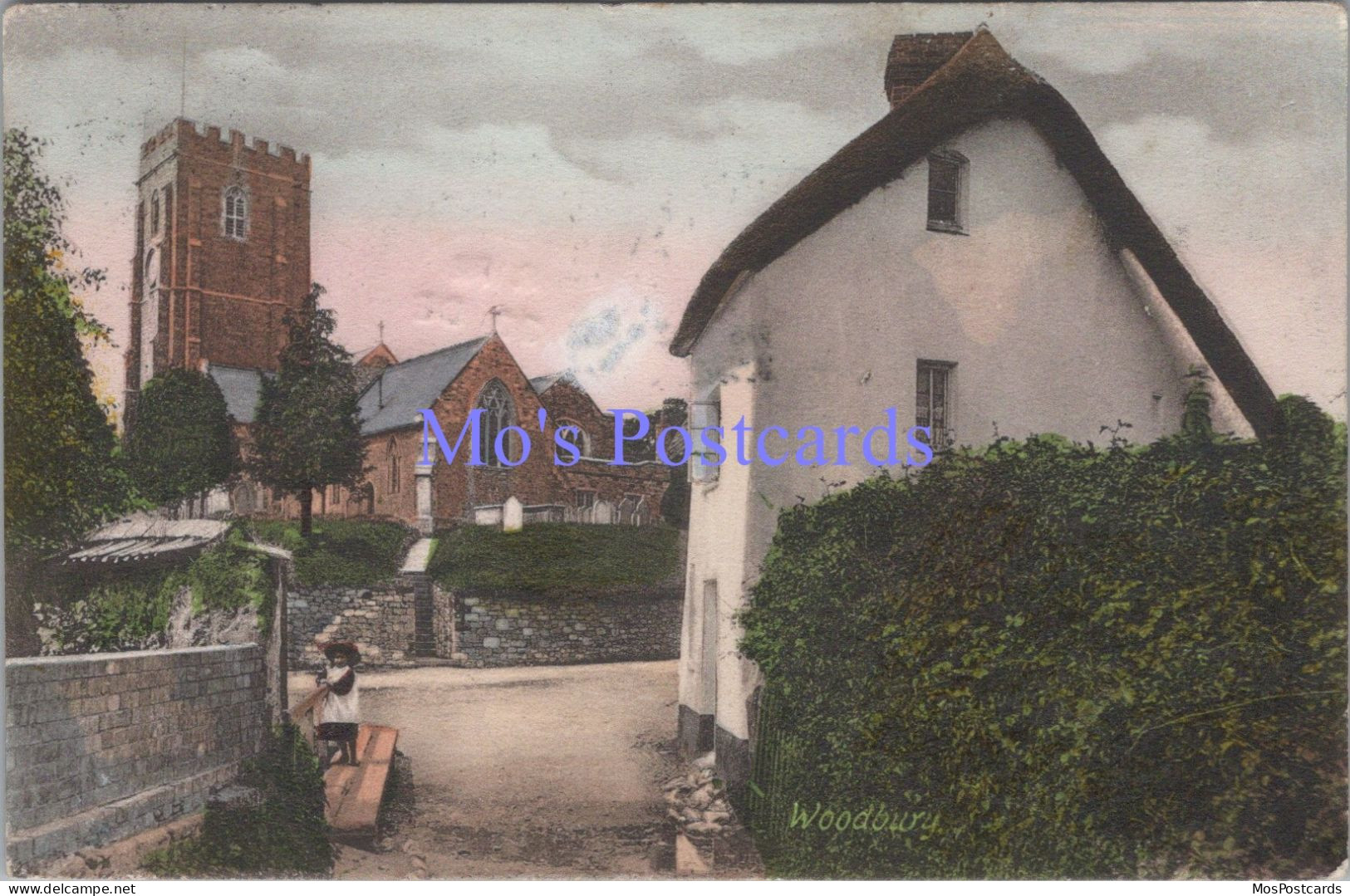 Devon Postcard - Woodbury Village   DZ89 - Autres & Non Classés