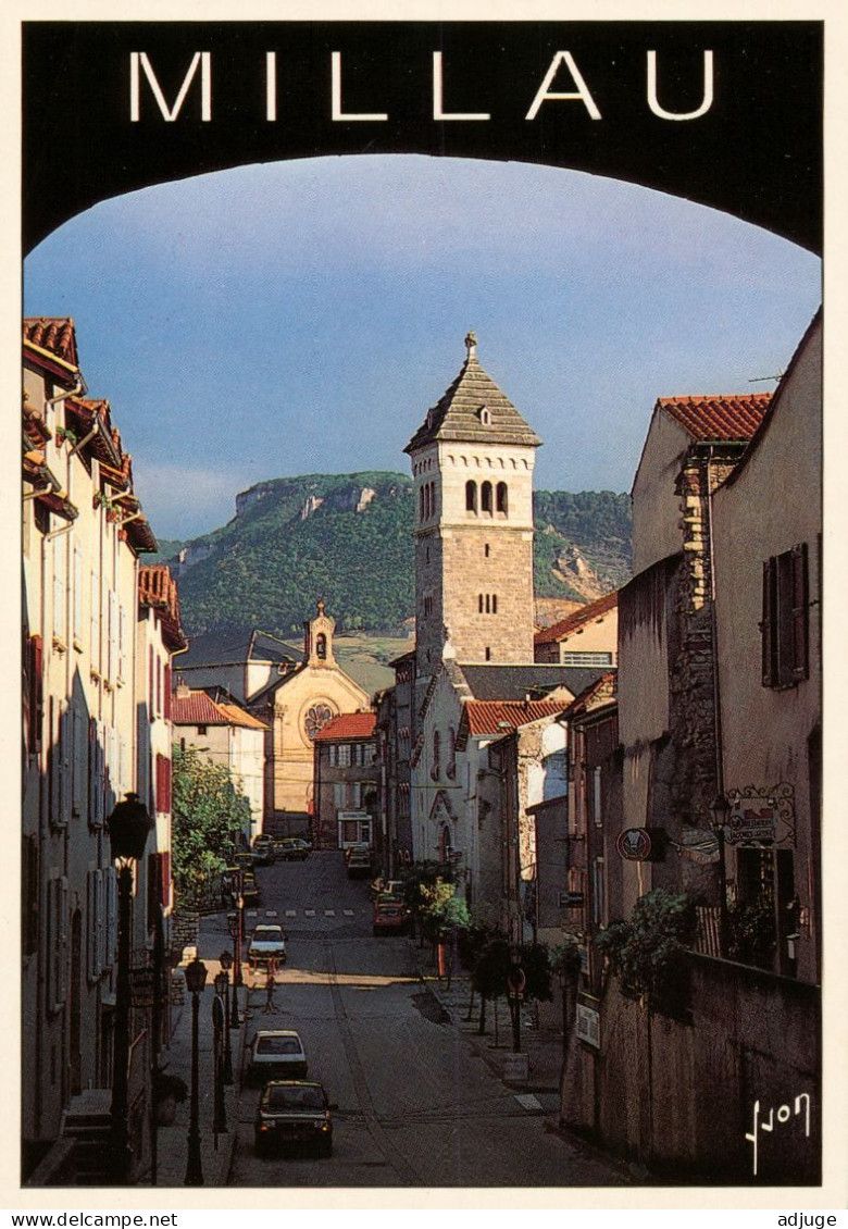 CPM*12* MILLAU - L'Église Saint-Martin Et Le Temple   *SUP* 2 Scans - Millau