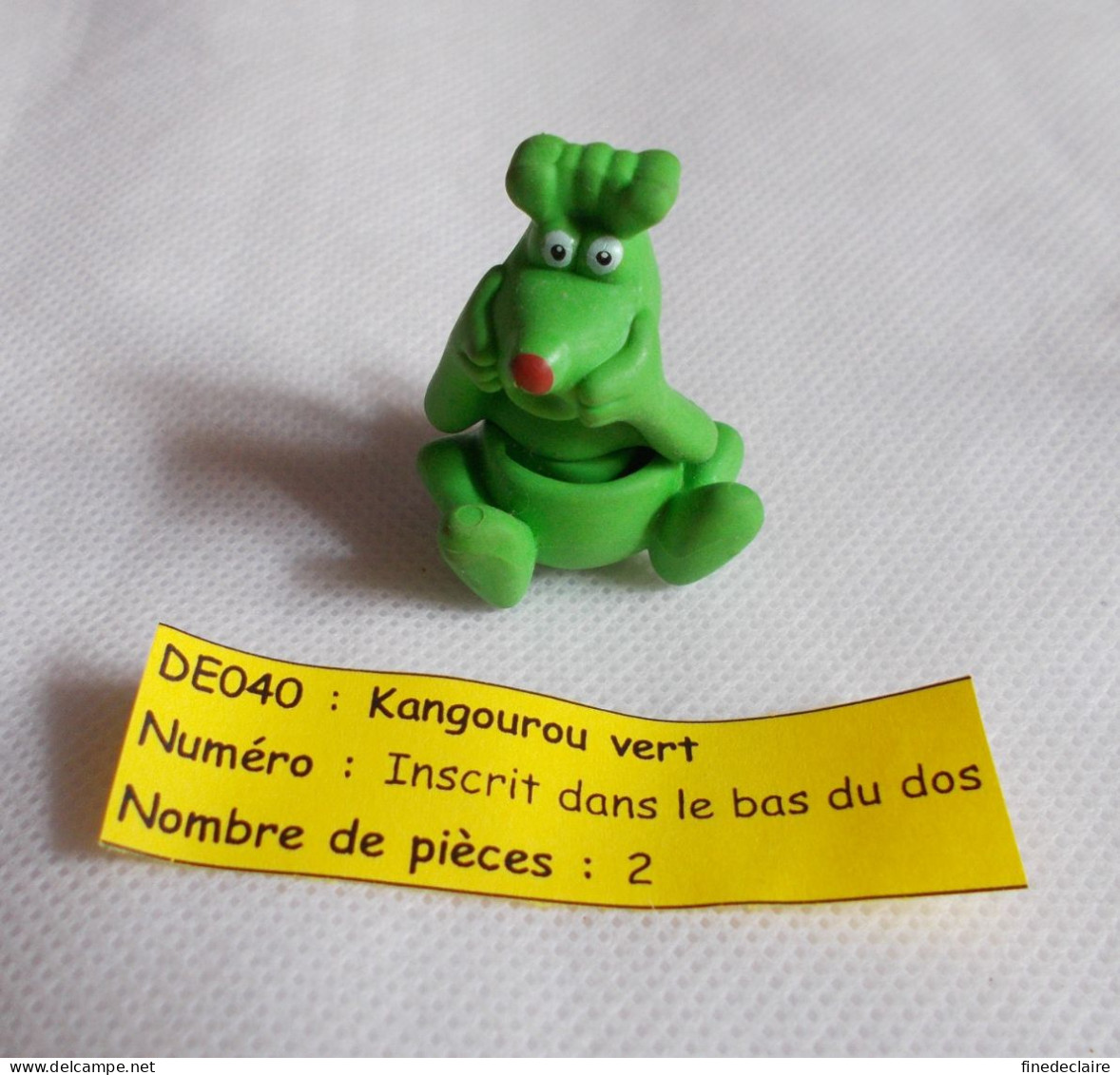 Kinder - Kangourou Vert - DE040 - Sans BPZ - Montables