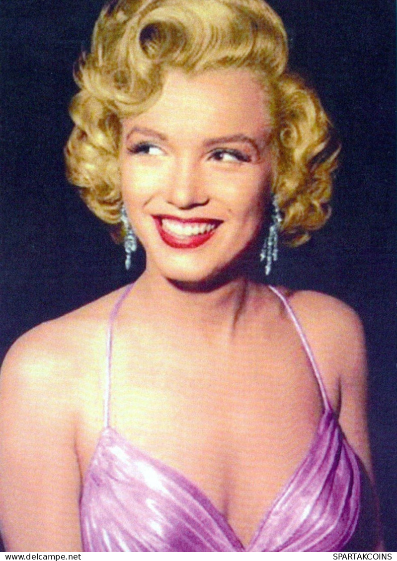 MARILYN MONROE Berühmtheiten Sänger & Musiker Vintage Ansichtskarte Postkarte CPSM #PBV970.DE - Cantantes Y Músicos